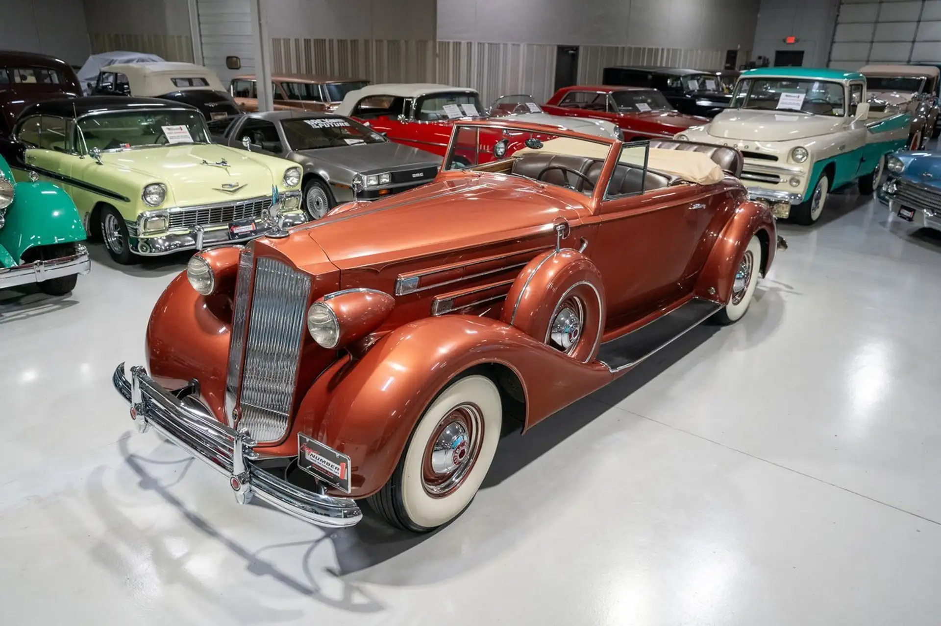 Oldtimer Packard Twelve 1937 레드 사진 2
