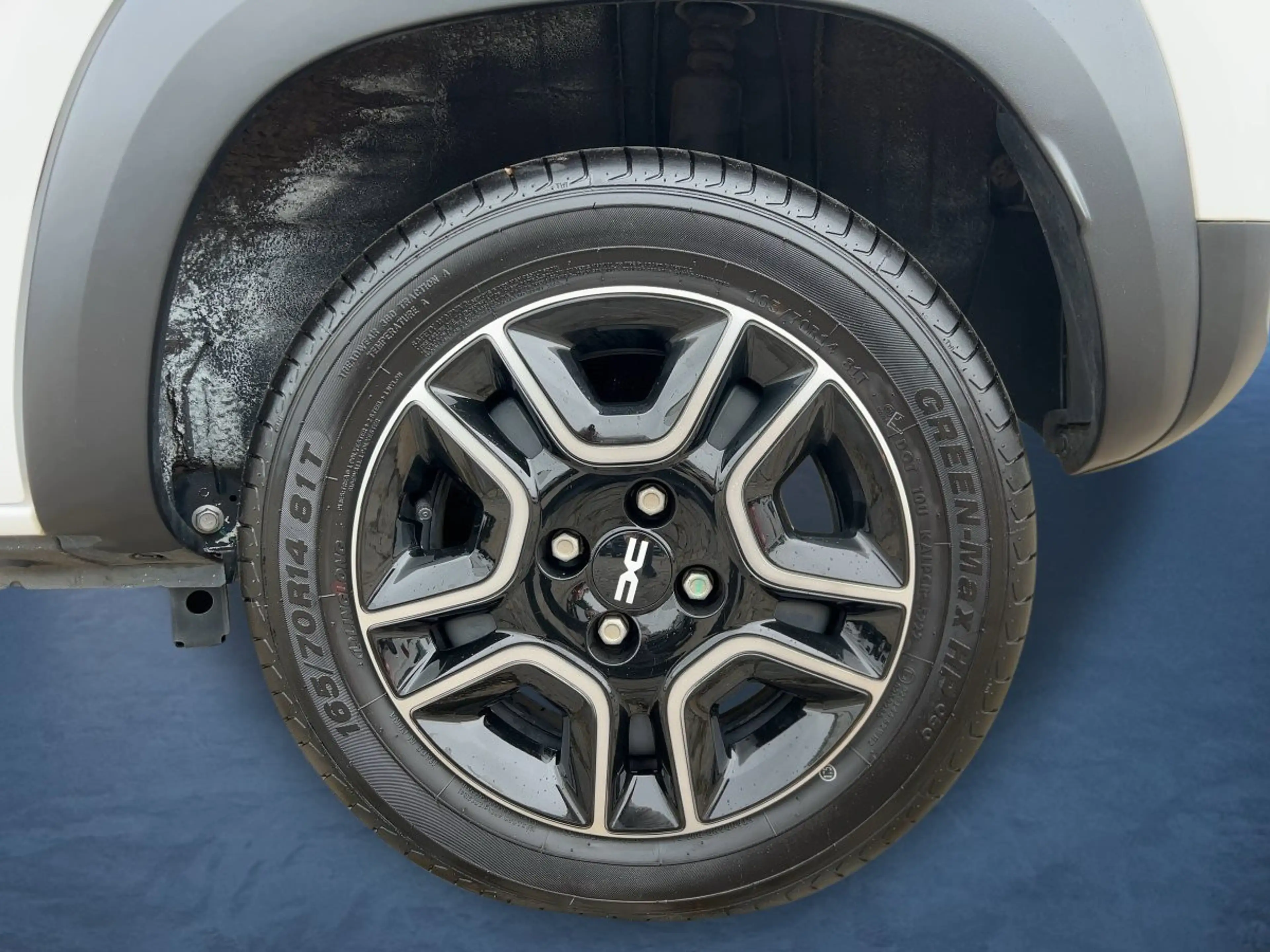 Dacia Spring Essential - KLIMA LED-Tagfahrlicht BT ABS ESP ZV — photo 19