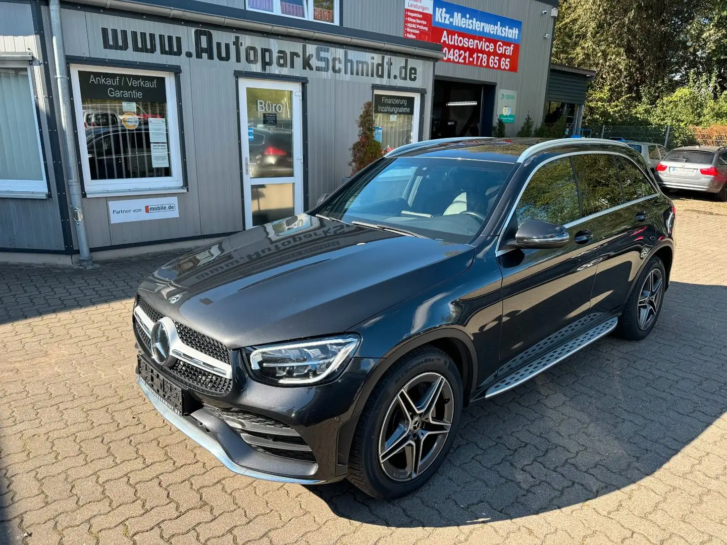 Mercedes-Benz GLC 220 d 4Matic AMG°LEDER°VIRTUAL°KAMERA°LED°AHK Grau - 1