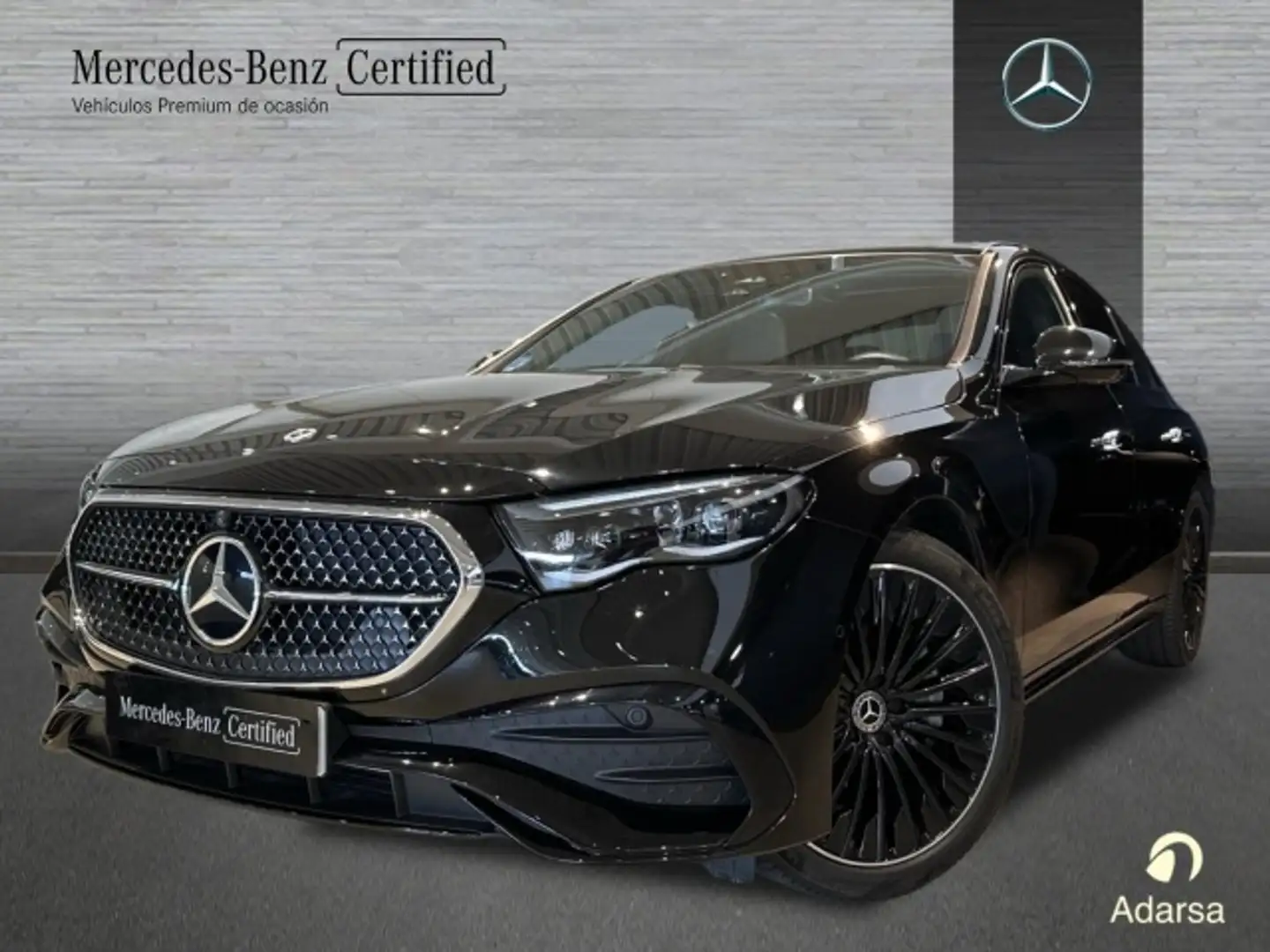 Mercedes-Benz E 300 Noir - 1