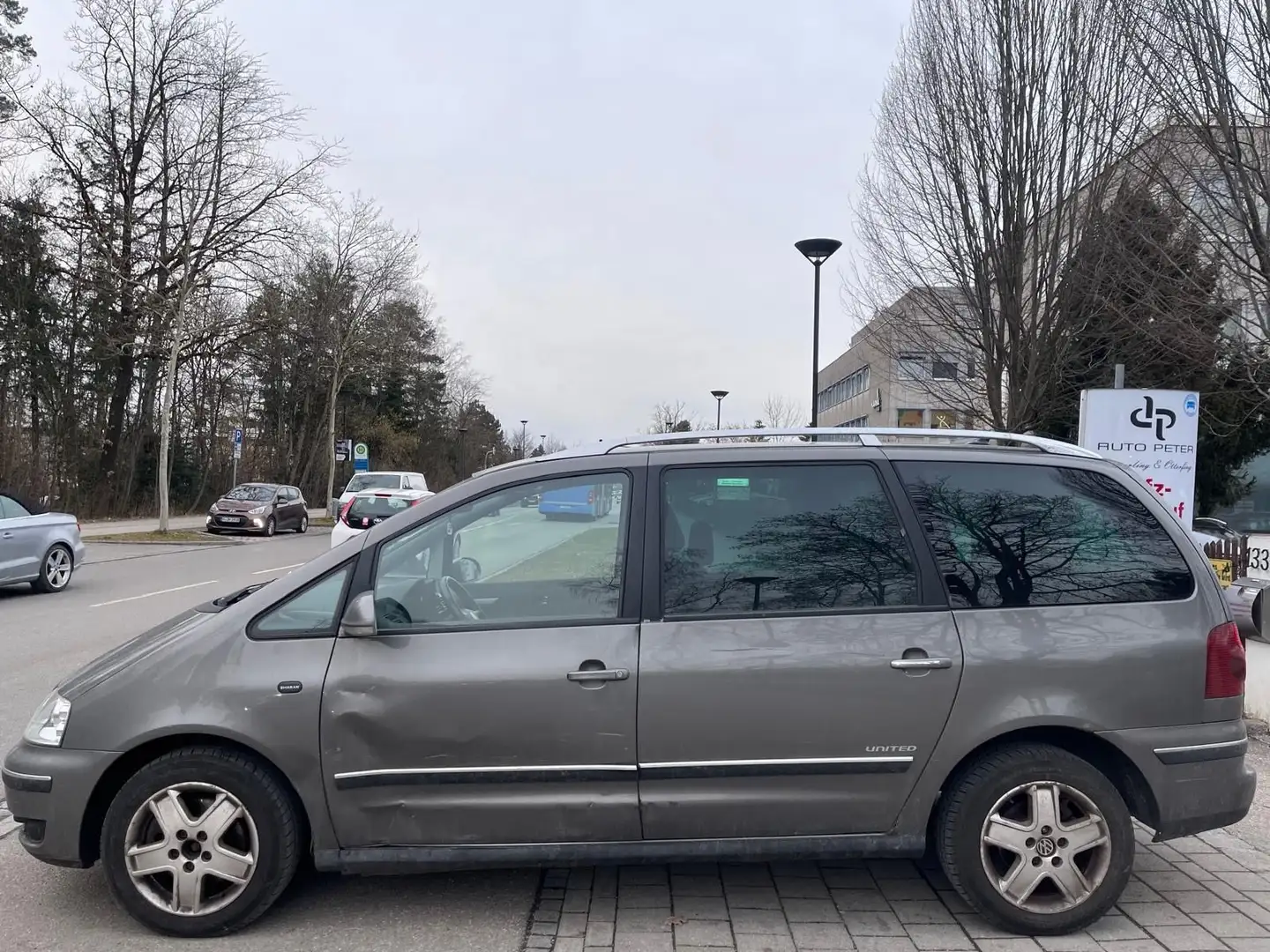Volkswagen Sharan United 6 Sitzer Gri - 2