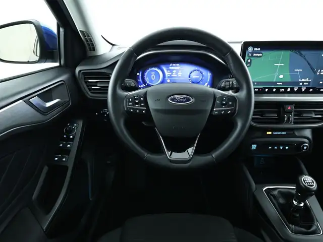 Ford Focus view 10