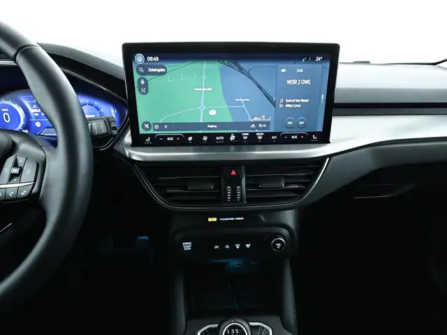 Ford Focus view 11