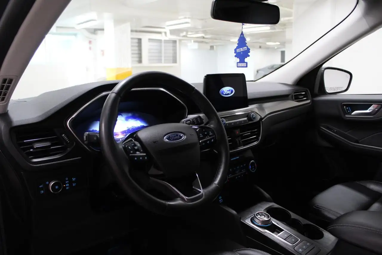 Ford Escape снимка Ford Escape