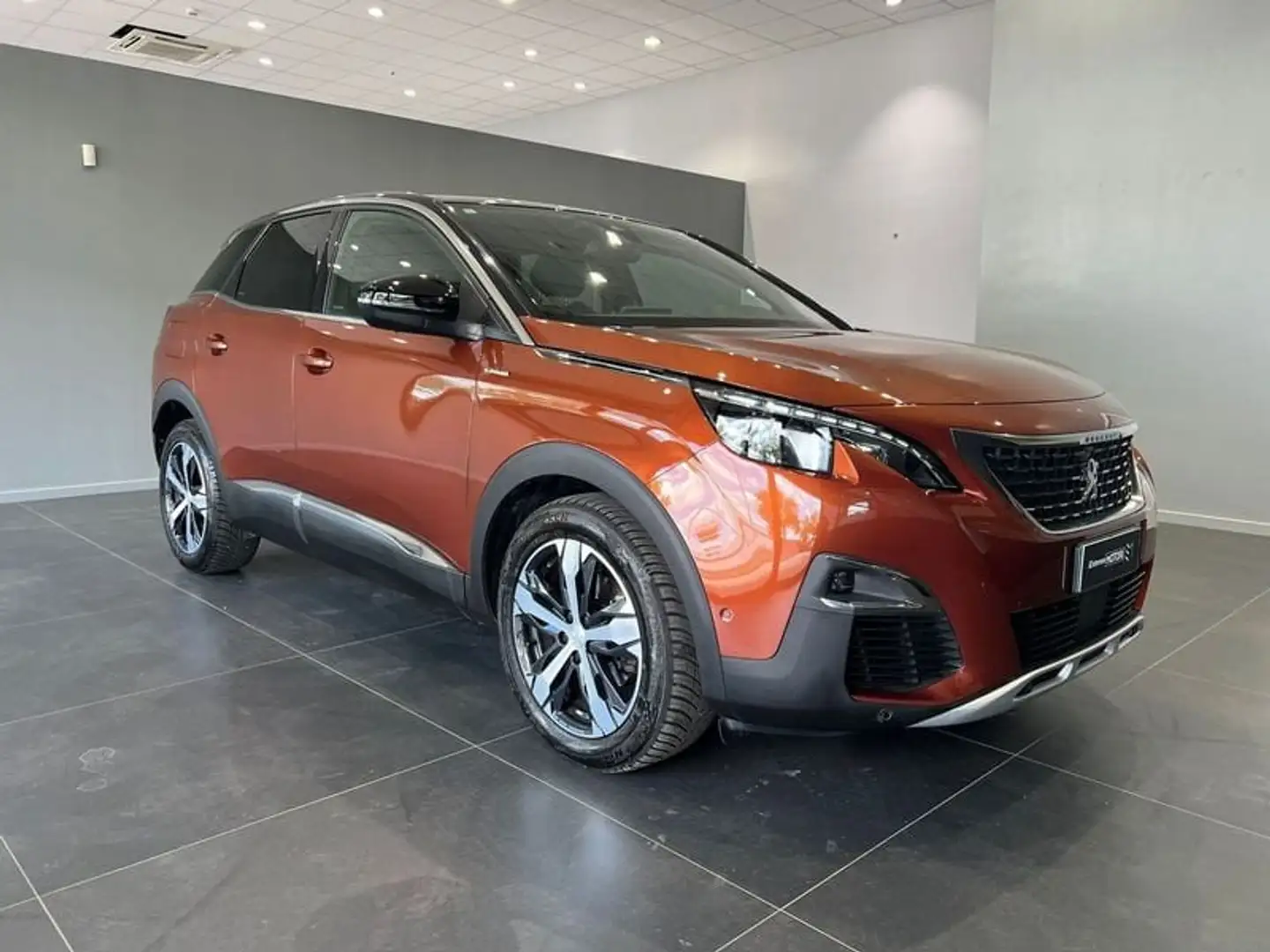 Peugeot 3008 BlueHDi 130 S&S GT Line Bronce - 2