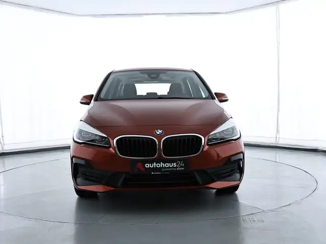 BMW 2 Series view 2