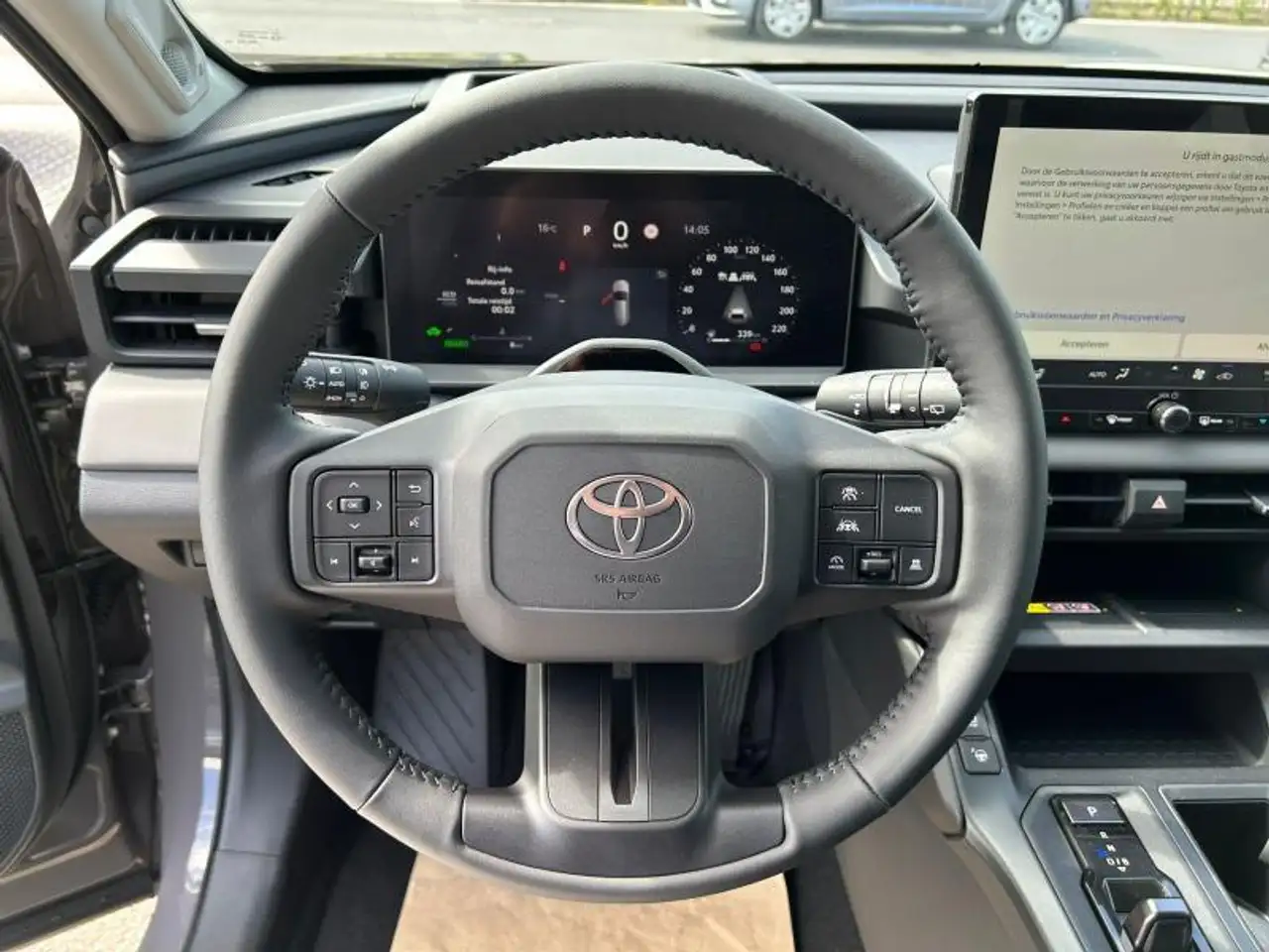 Toyota RAV4 2026 — фото 11