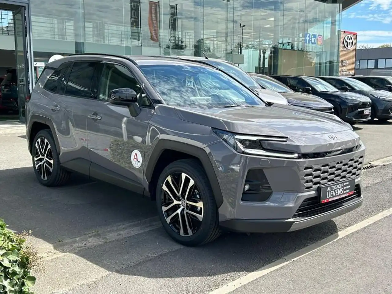 Toyota RAV4 2026