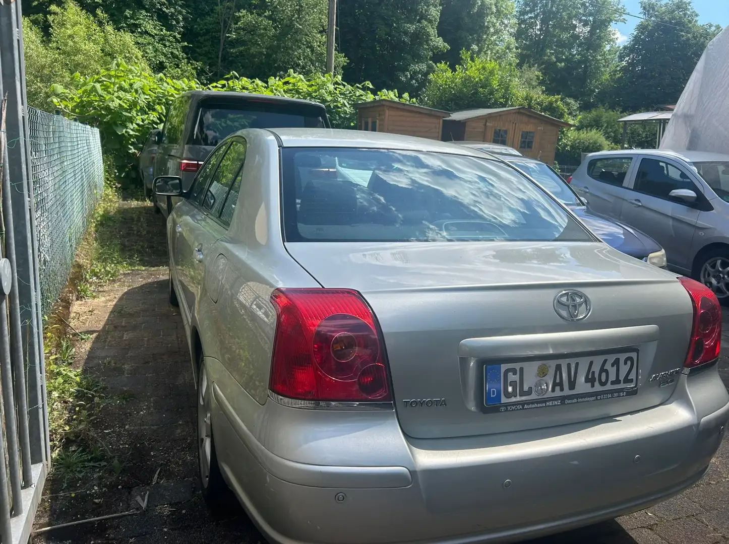 Toyota Avensis 145 VVT-i Linéa Sol Pack A - 1