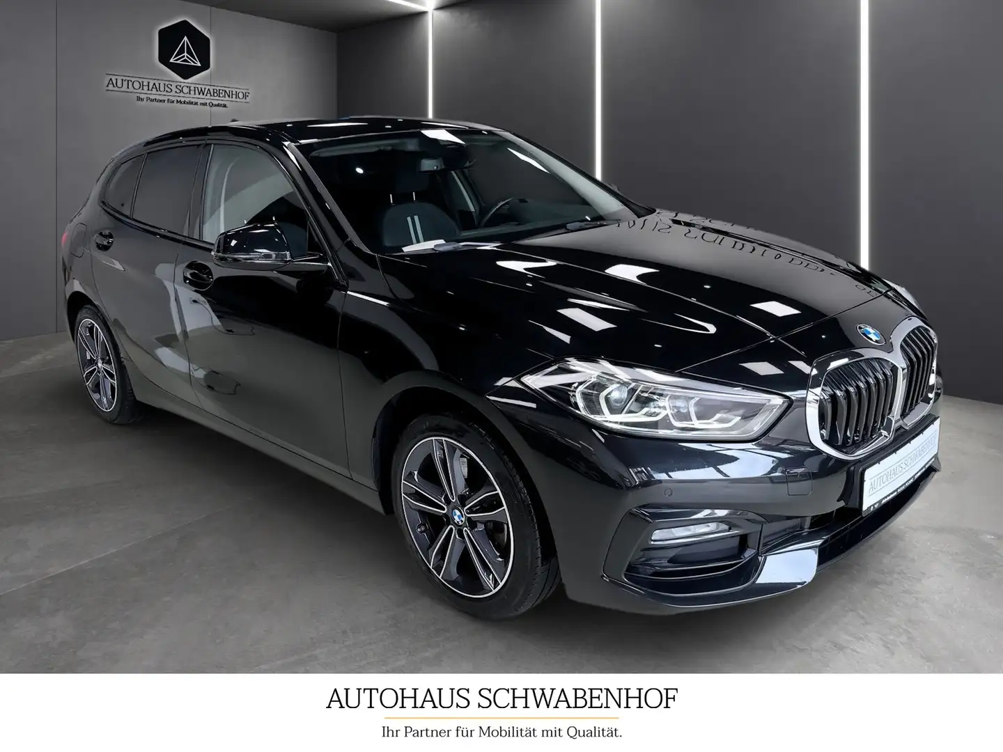 BMW 116 i Sport Line*LED*Navi*PDC*Teilleder*Automatik Schwarz - 2