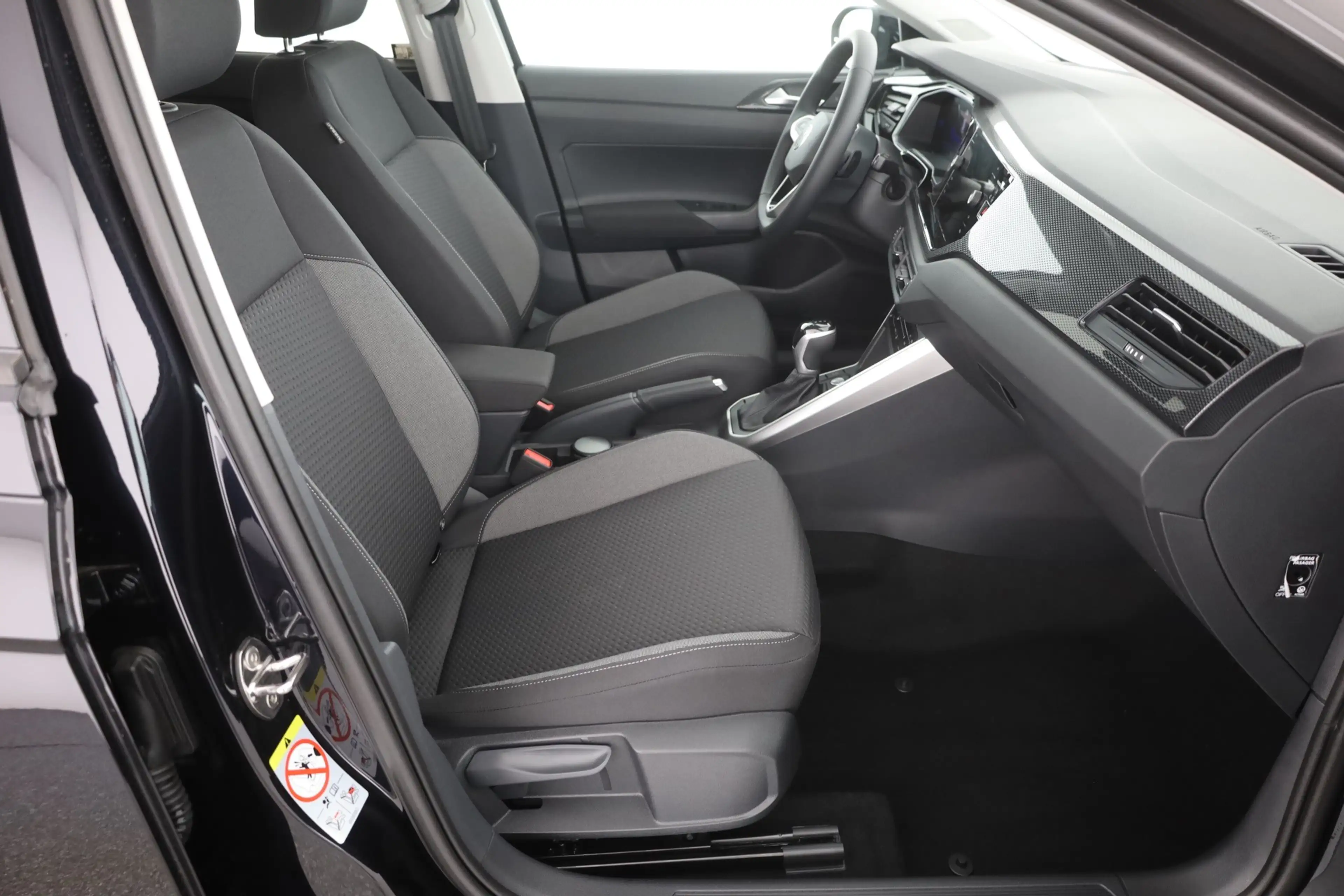 Volkswagen Taigo 1.0 TSI DSG Matrix ACC Kamera — photo 24