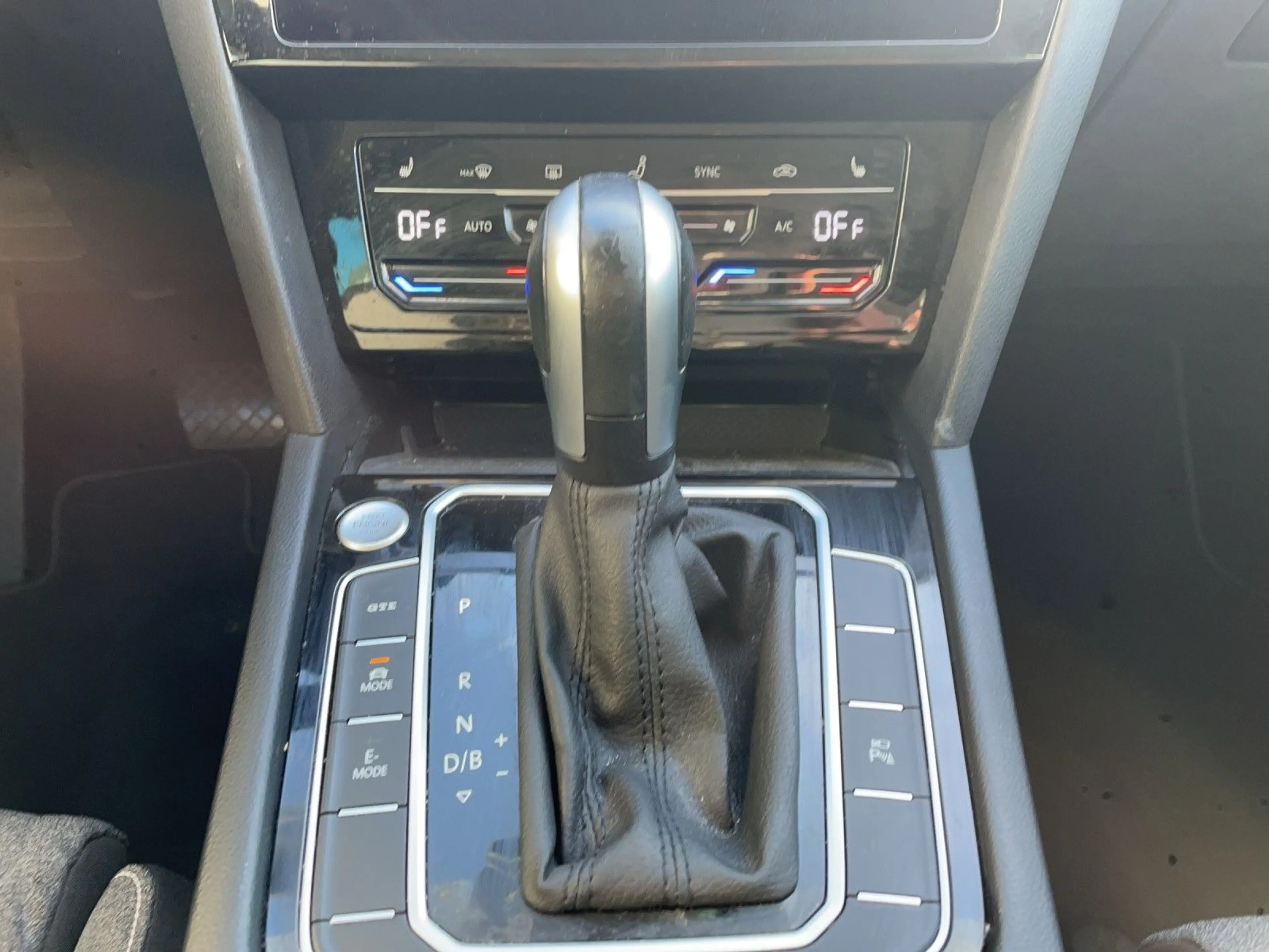 Volkswagen Passat Variant GTE+Pano+ Mwst+ — photo 13