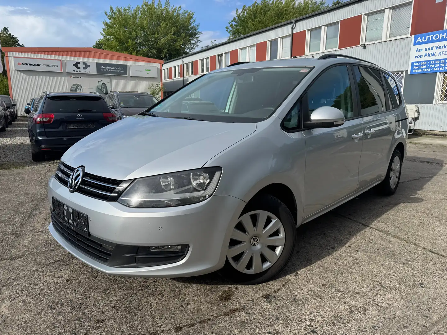 Volkswagen Sharan 1.4L Trendline BMT TÜV NEU Zilver - 1