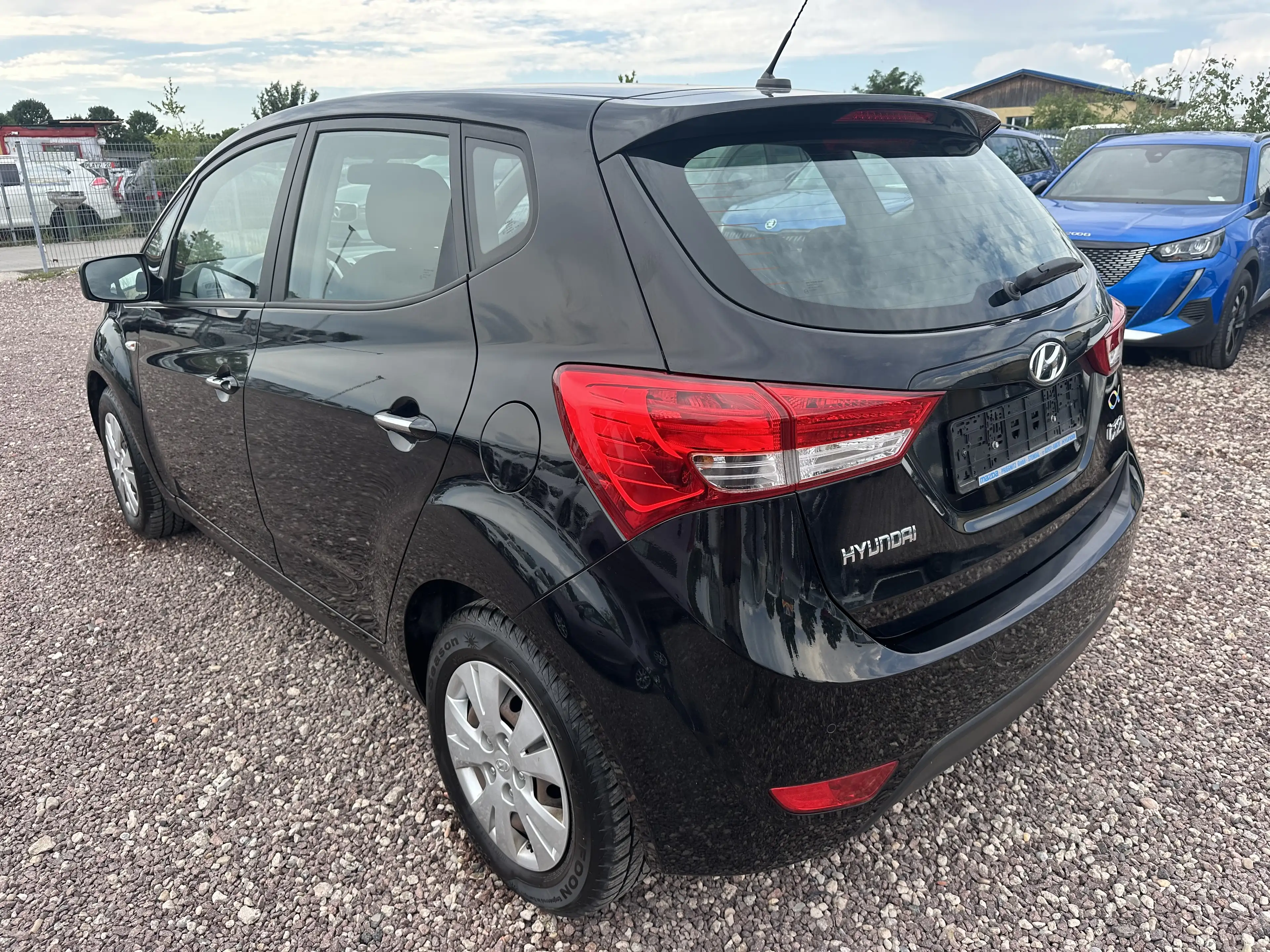 Hyundai iX20 ix20 1.6 Automatik.,Klima.,Neu TUV. — photo 4