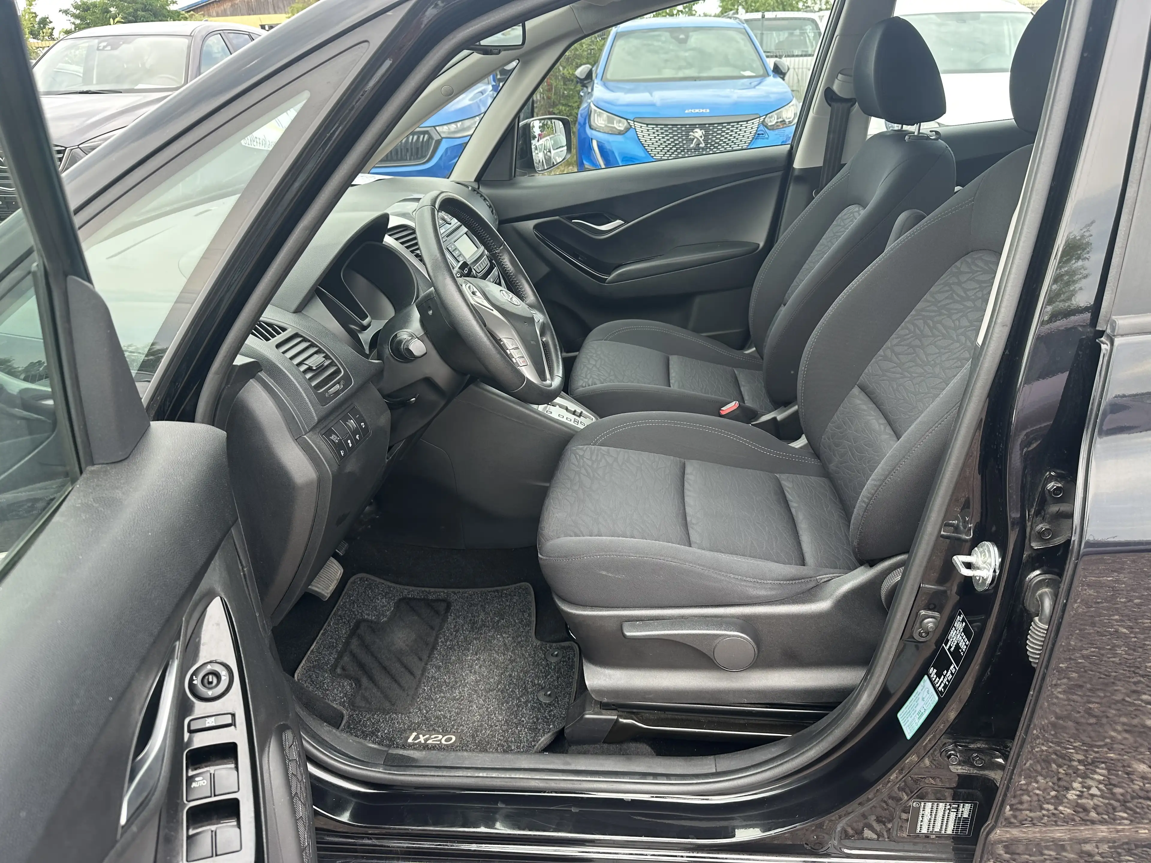 Hyundai iX20 ix20 1.6 Automatik.,Klima.,Neu TUV. — photo 11
