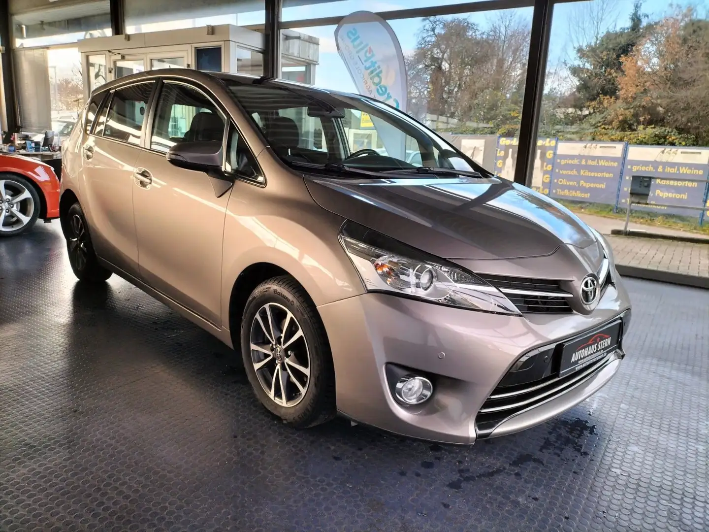 Toyota Verso SkyView Edition*Sitzheizung*Panorama*BC Gri - 1