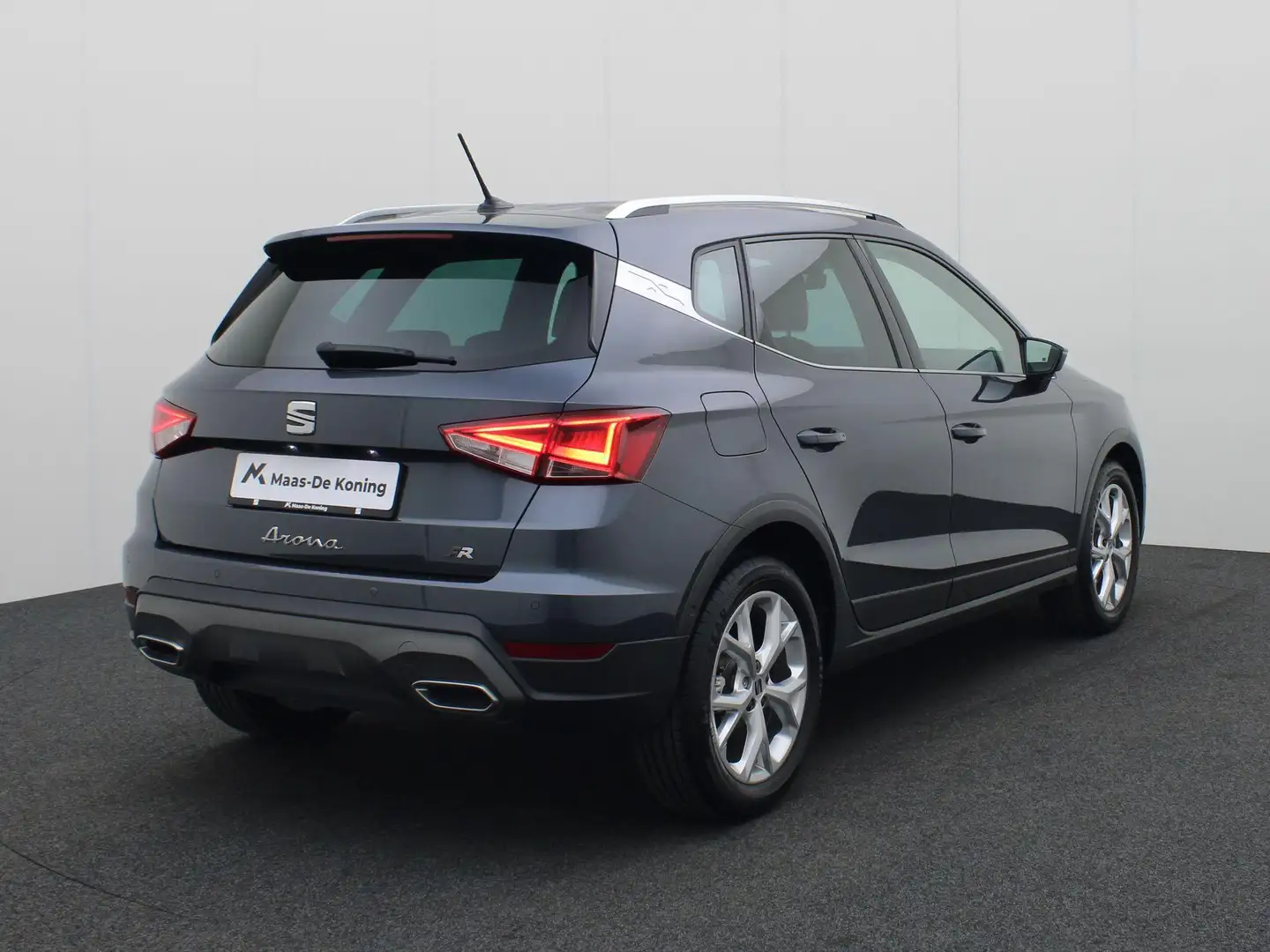 SEAT Arona 1.5TSI/150PK EVO FR DSG · App connect · Parkeersen Grau - 2
