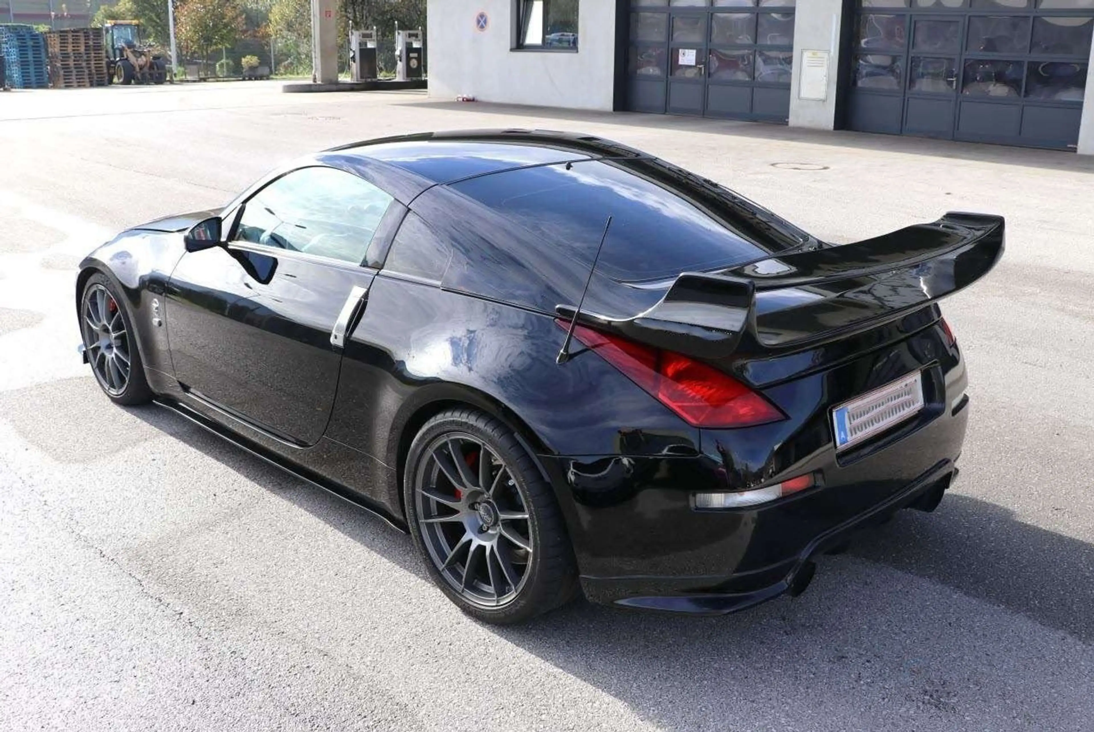 Nissan 350Z 350 Z — photo 5