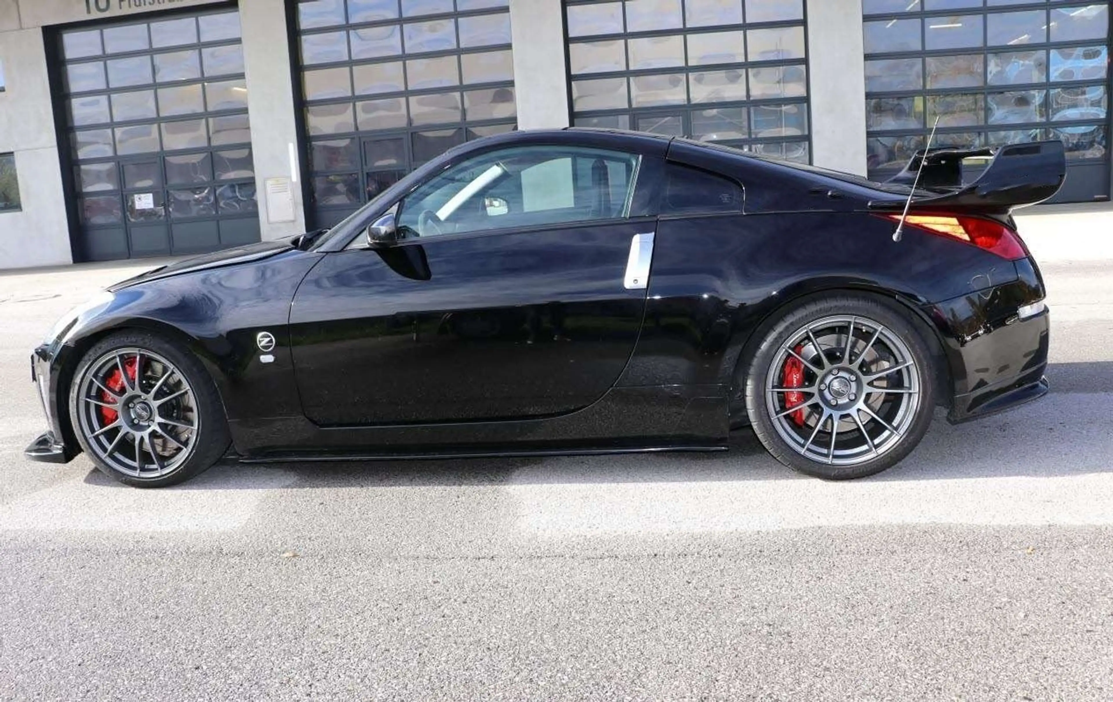 Nissan 350Z 350 Z — photo 4