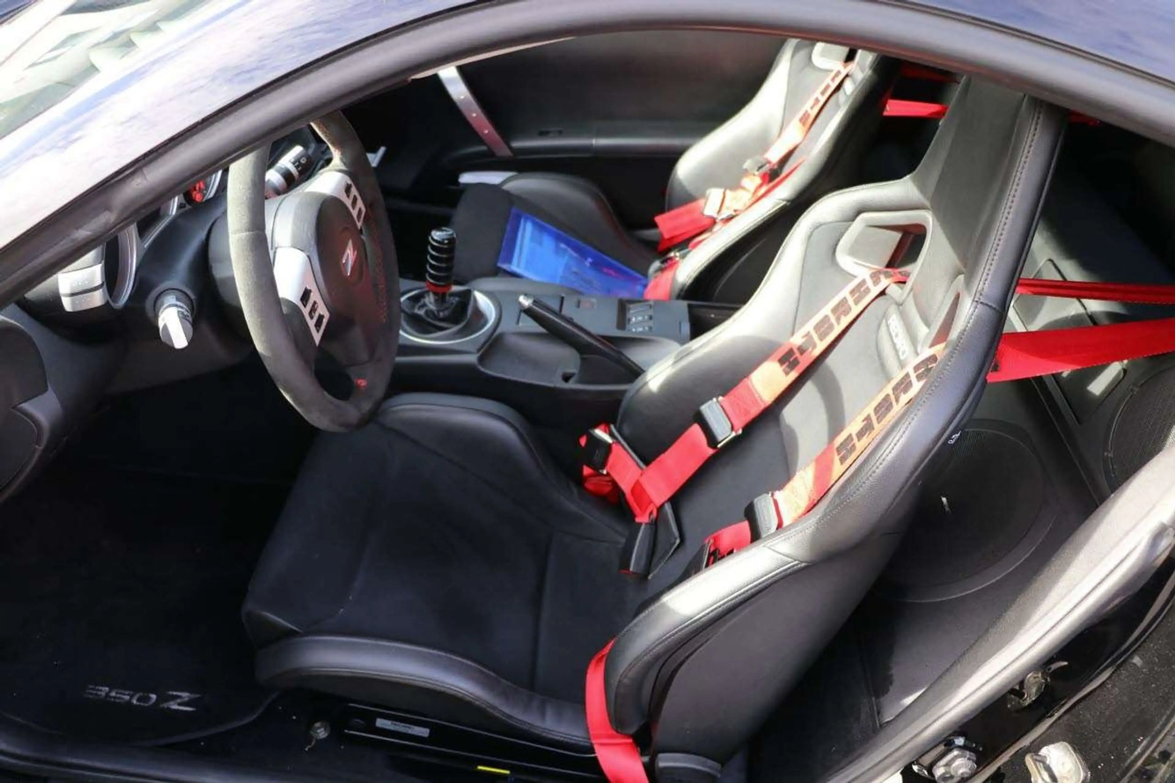 Nissan 350Z 350 Z — photo 11