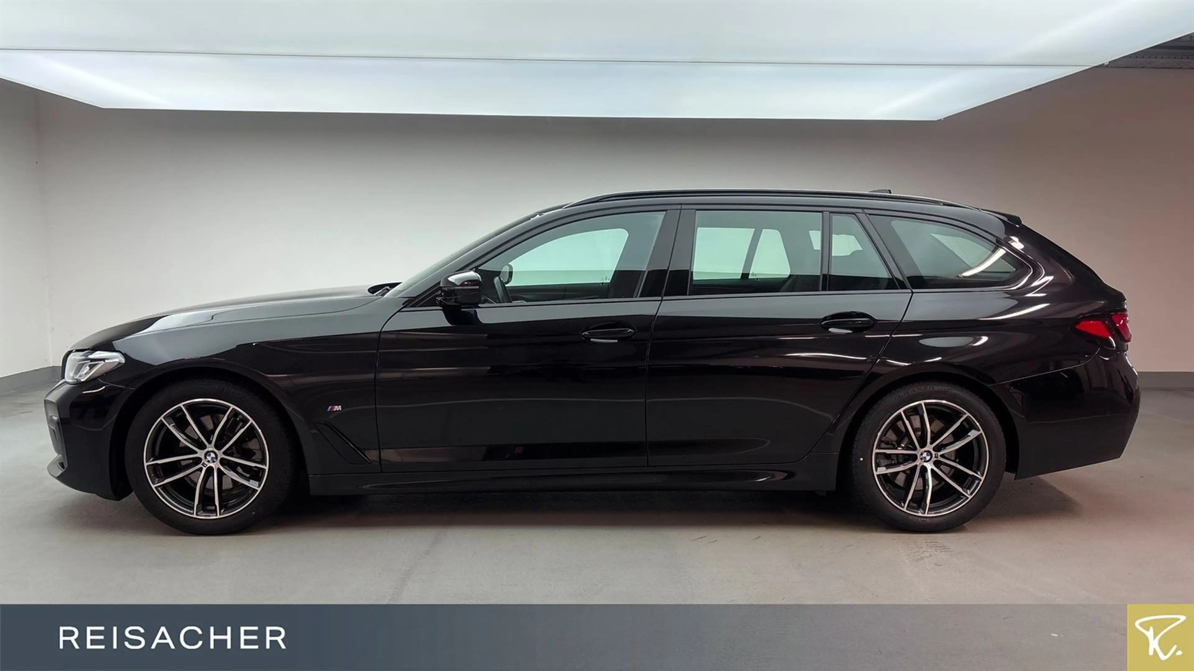 BMW 520 d A Tou — photo 9