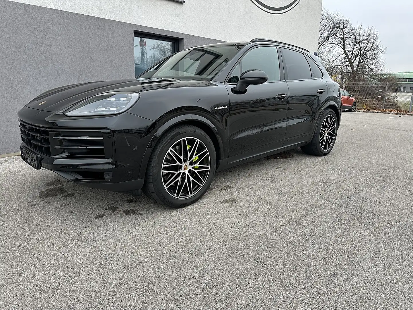 Porsche Cayenne III E-Hybrid PHEV 21,8 kWh Aut. Schwarz - 2