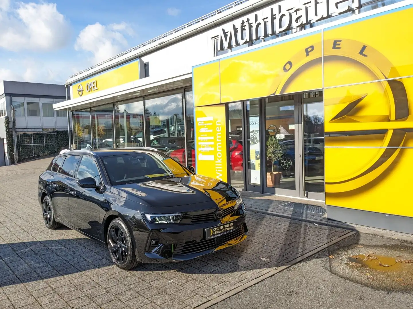 Opel Astra Sports Tourer 1.2 GS Line *Leder*AHK*Navi* Nero - 2