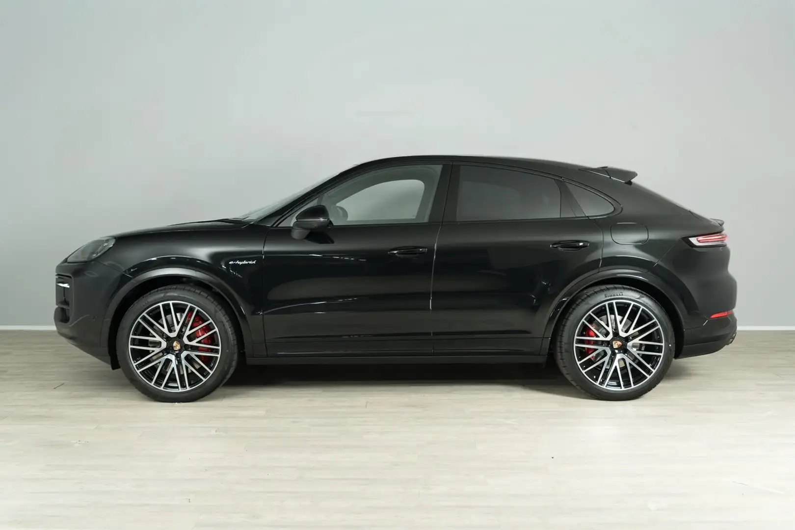 Porsche Cayenne S E-Hybrid Coupé Schwarz - 2