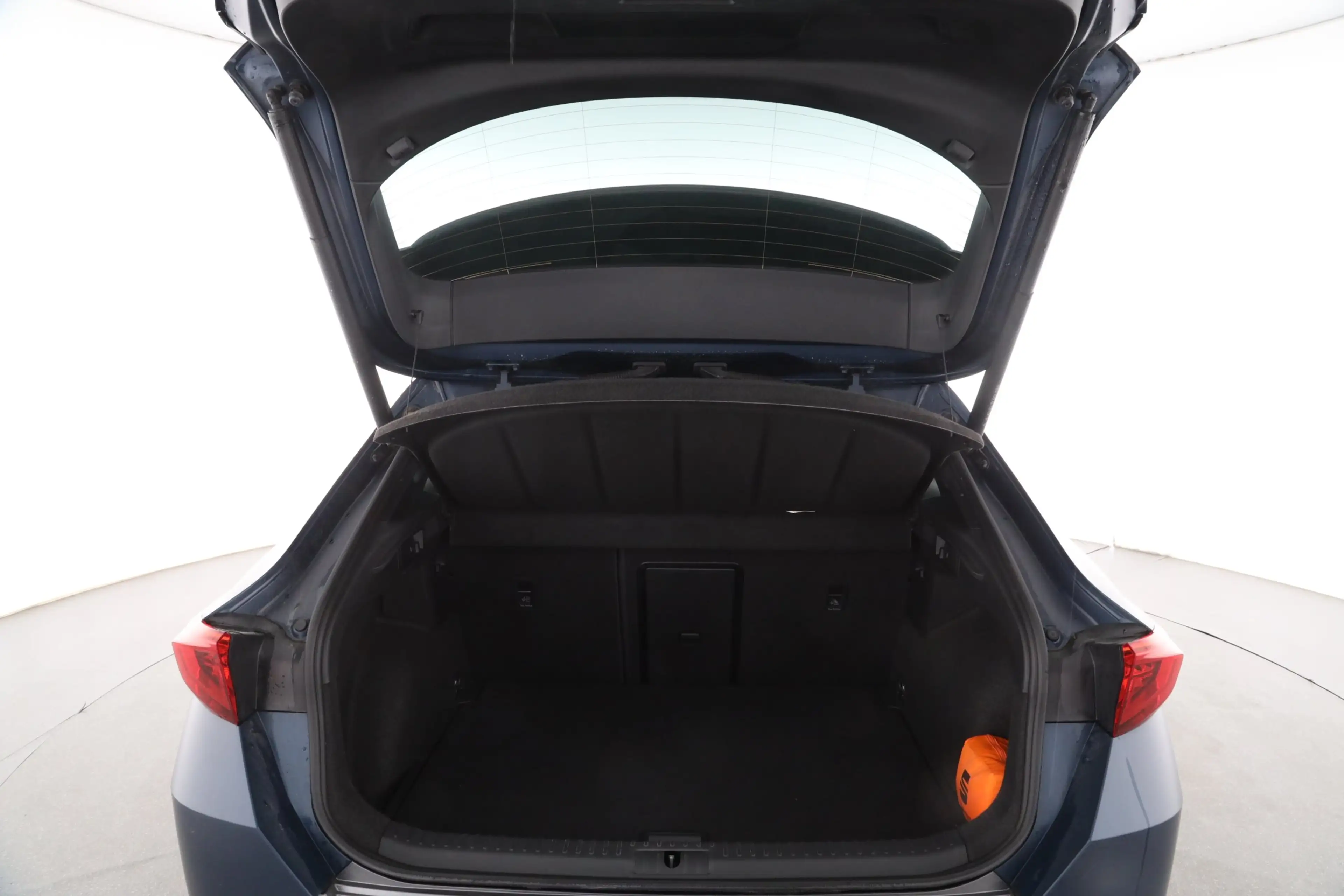 CUPRA Formentor VZ 2.0 TSI 4Drive DSG | PANO | NAVI | — photo 10