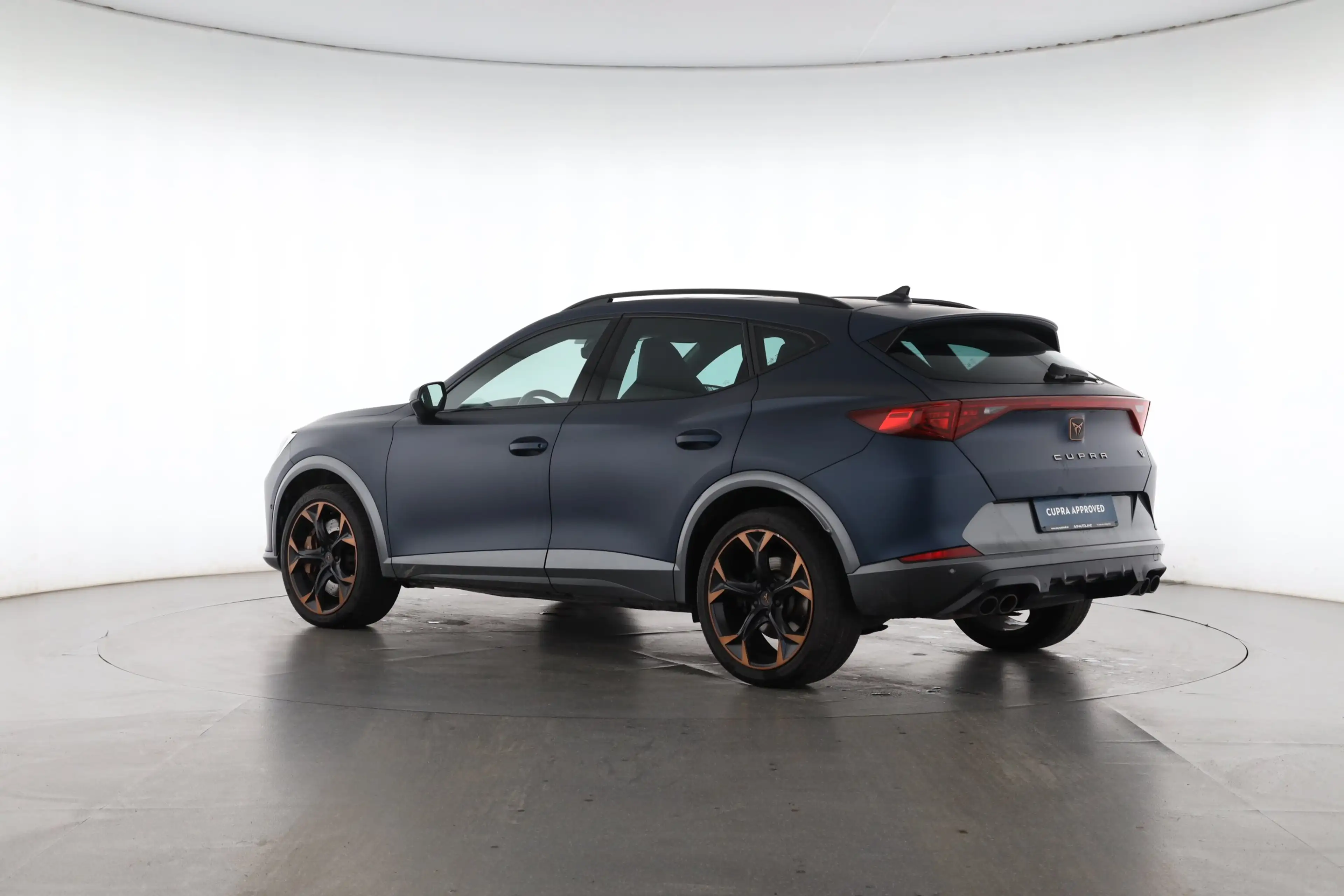 CUPRA Formentor VZ 2.0 TSI 4Drive DSG | PANO | NAVI | — photo 4