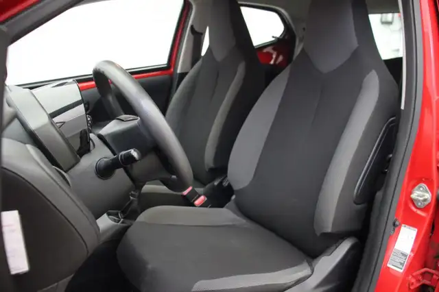 Toyota Aygo view 8