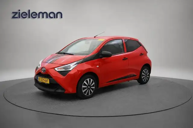 Toyota Aygo view 17