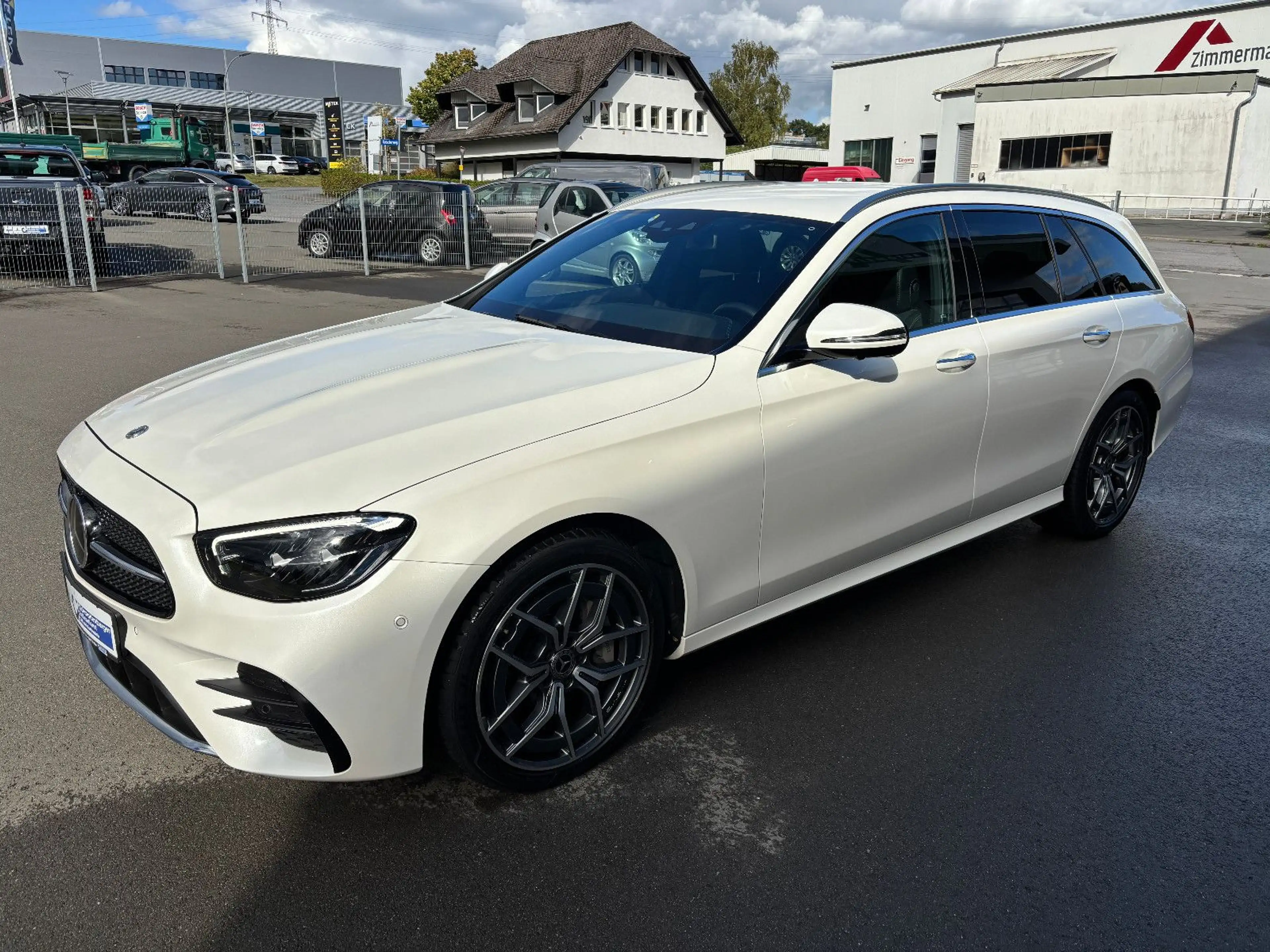 Mercedes-Benz E 450 T 4Matic AMG NAV LED AHK 360° DISTRONIC 19 — photo 9