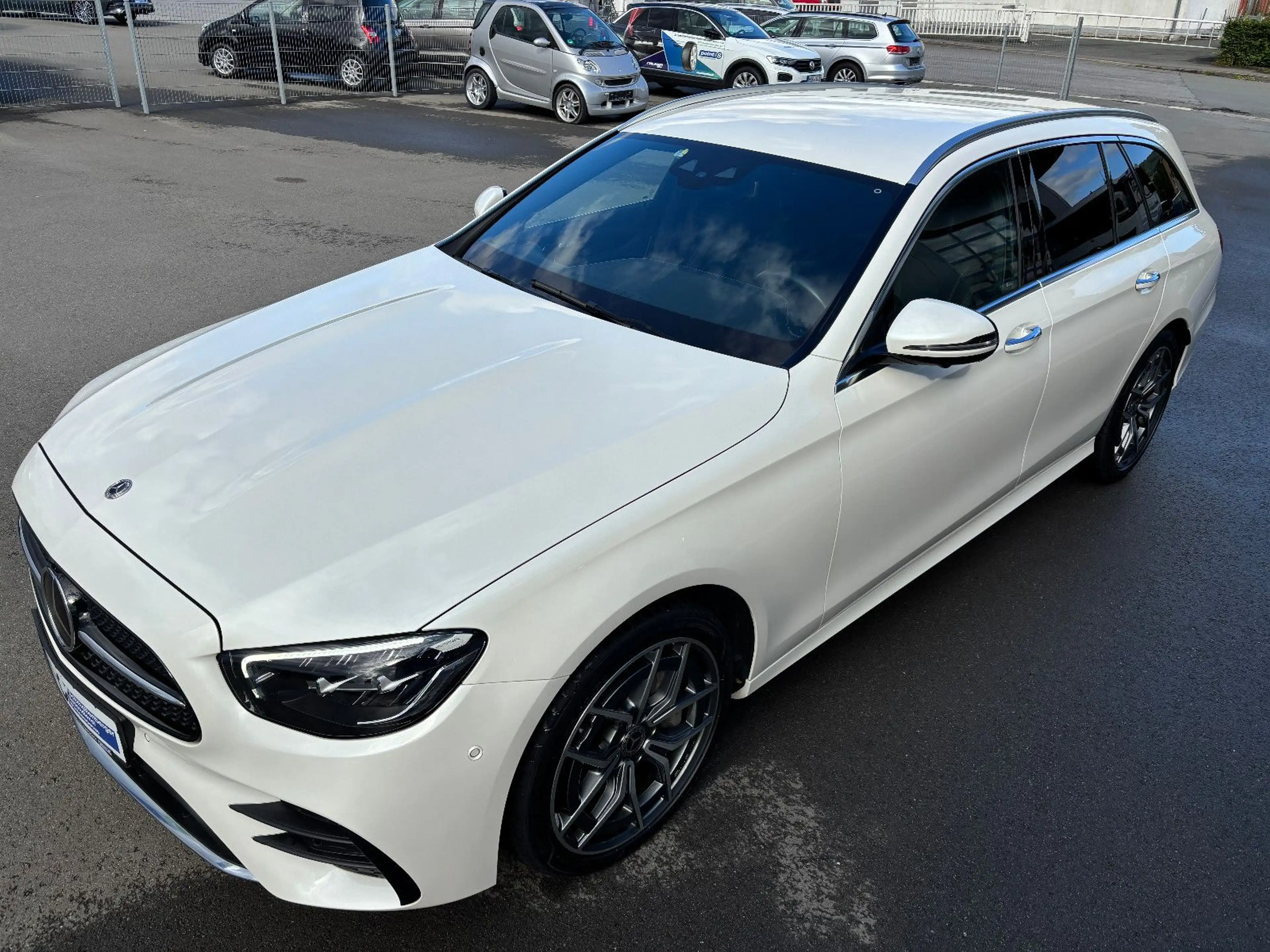 Mercedes-Benz E 450 T 4Matic AMG NAV LED AHK 360° DISTRONIC 19 — photo 11
