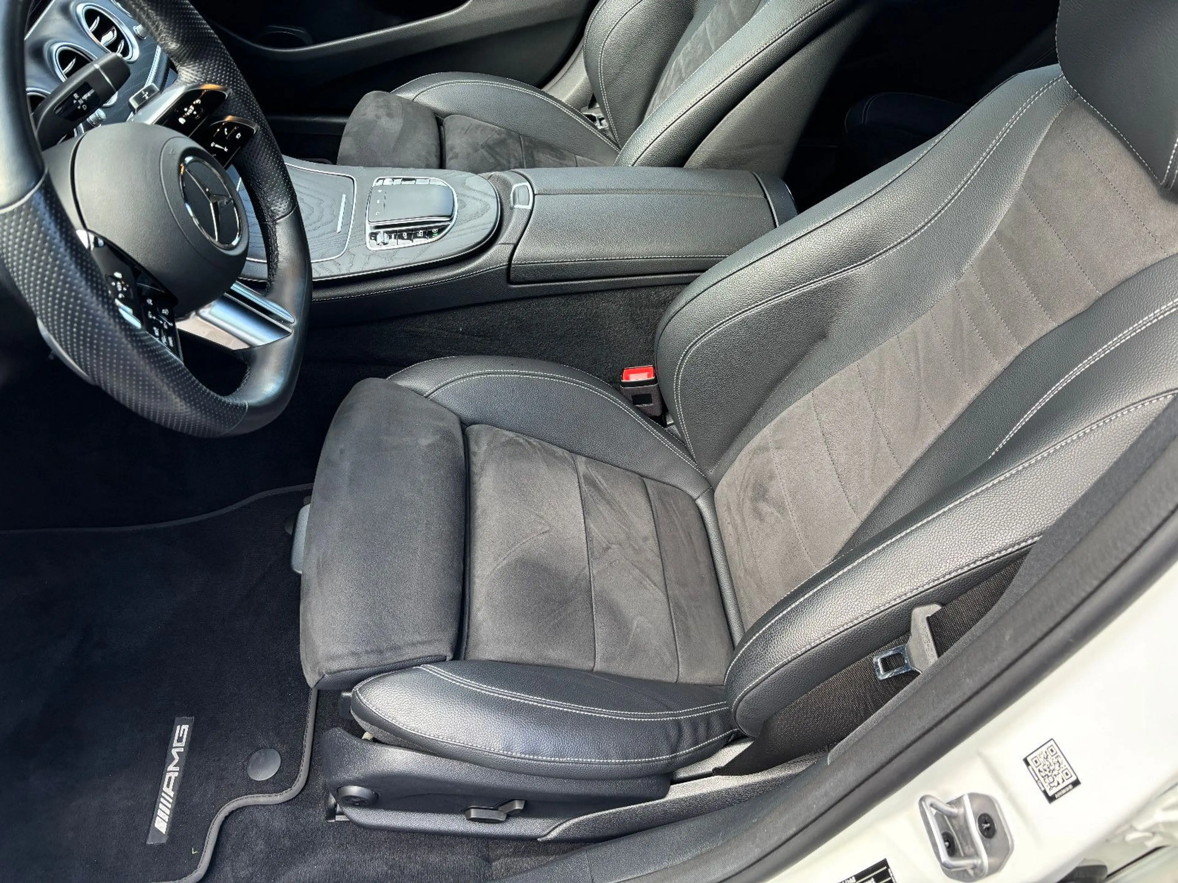 Mercedes-Benz E 450 T 4Matic AMG NAV LED AHK 360° DISTRONIC 19 — photo 14