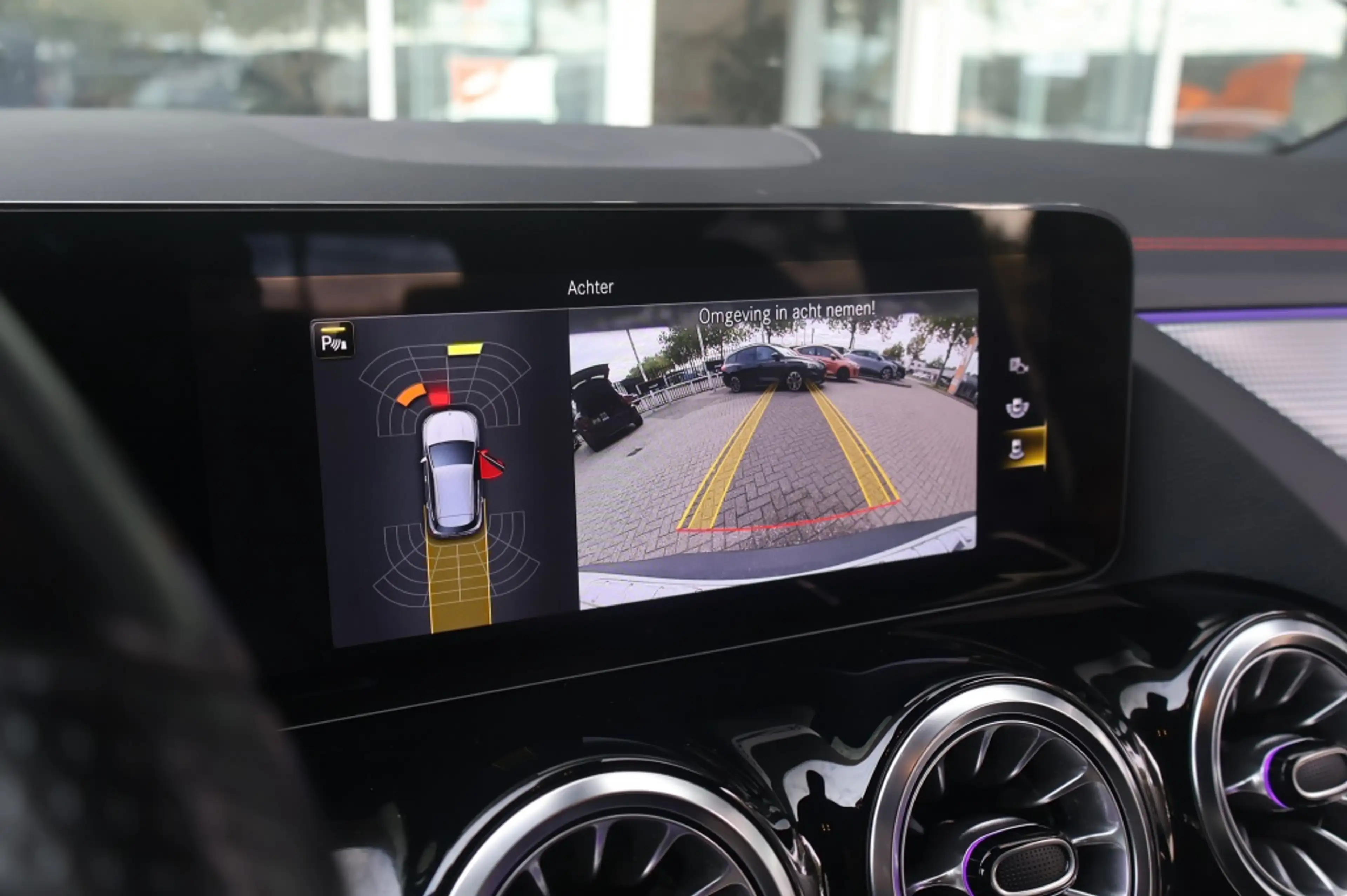 Mercedes-Benz EQA 250 AMG-Line 190pk SoH 100% | Sfeer | Camera | Navigat — photo 21