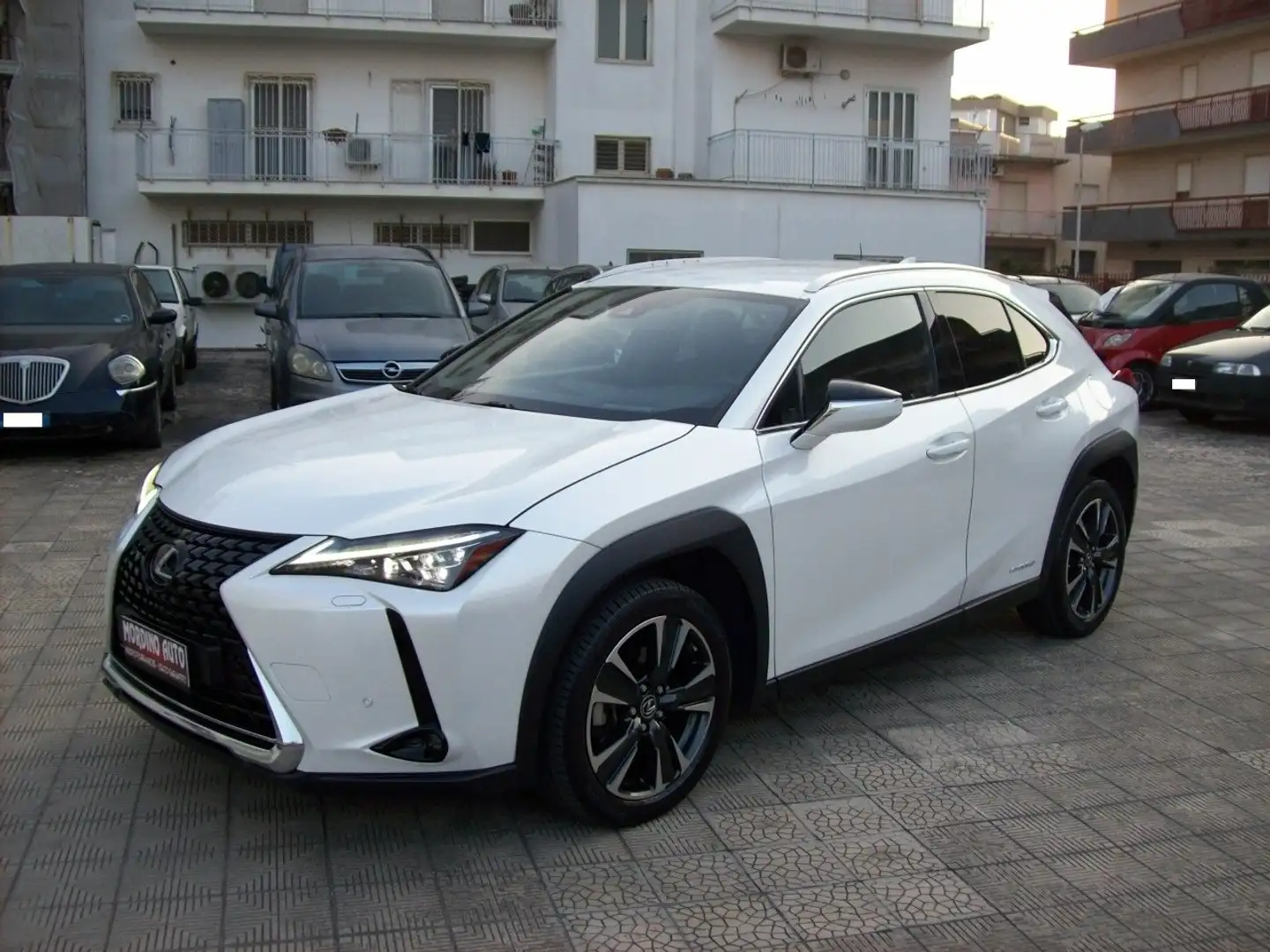 Lexus UX 250h 184CV Hybrid Luxury 4wd Bianco - 1