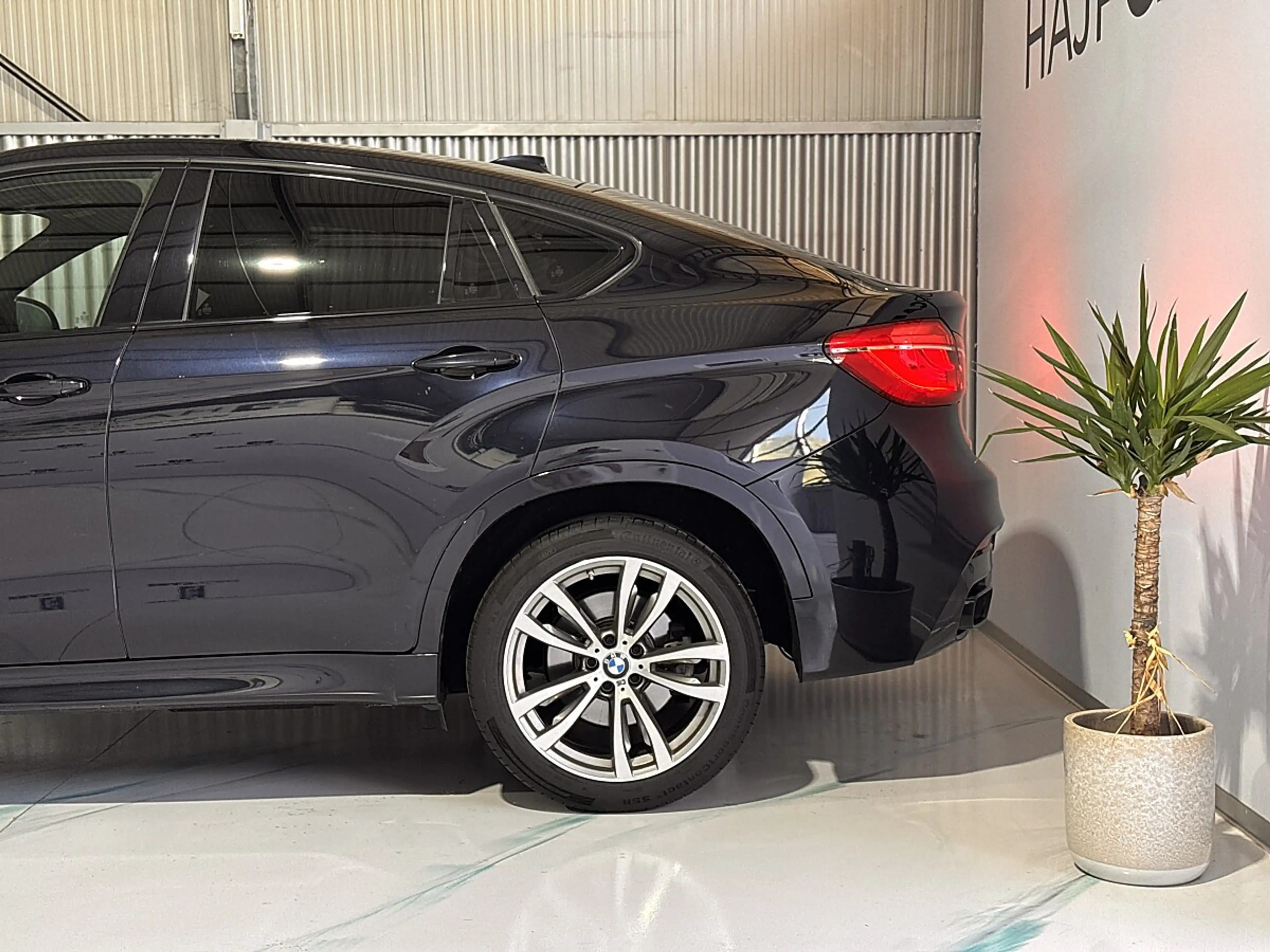 BMW X6 xDrive40d ACC/Softclose/Lenkradheizung/HUD/HK — photo 5