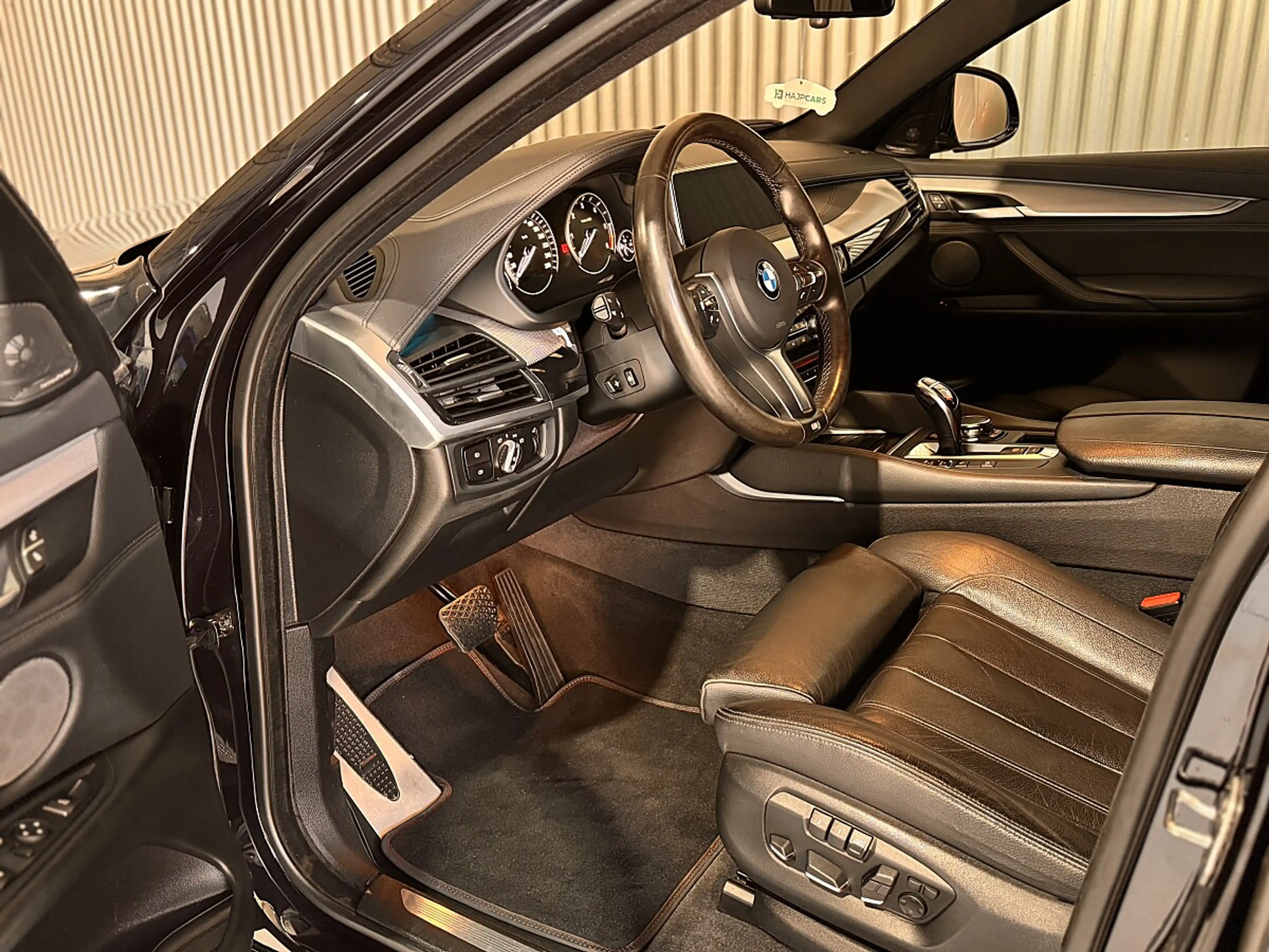 BMW X6 xDrive40d ACC/Softclose/Lenkradheizung/HUD/HK — photo 11