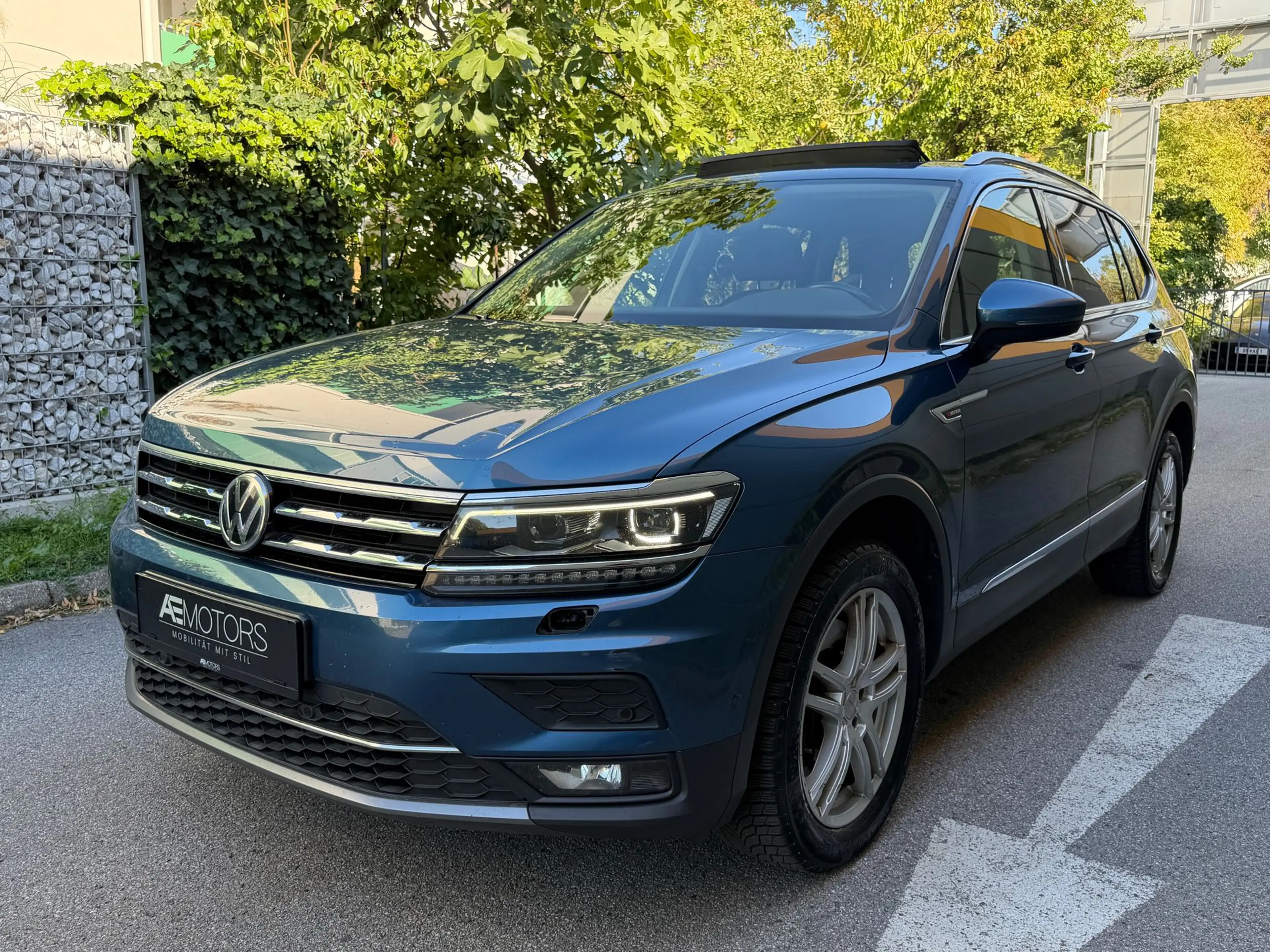 Volkswagen Tiguan Allspace 2.0 TDI HIGHLINE 4MOTION*NAVI*PANO*ALLRAD*KREDIT* — photo 7