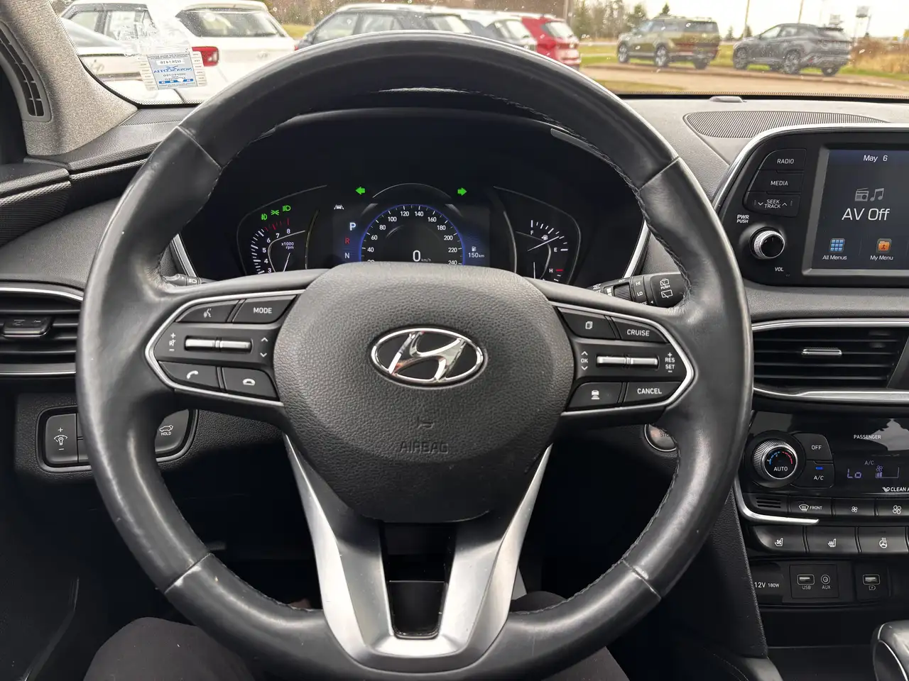 Hyundai SANTA FE снимка Hyundai SANTA FE