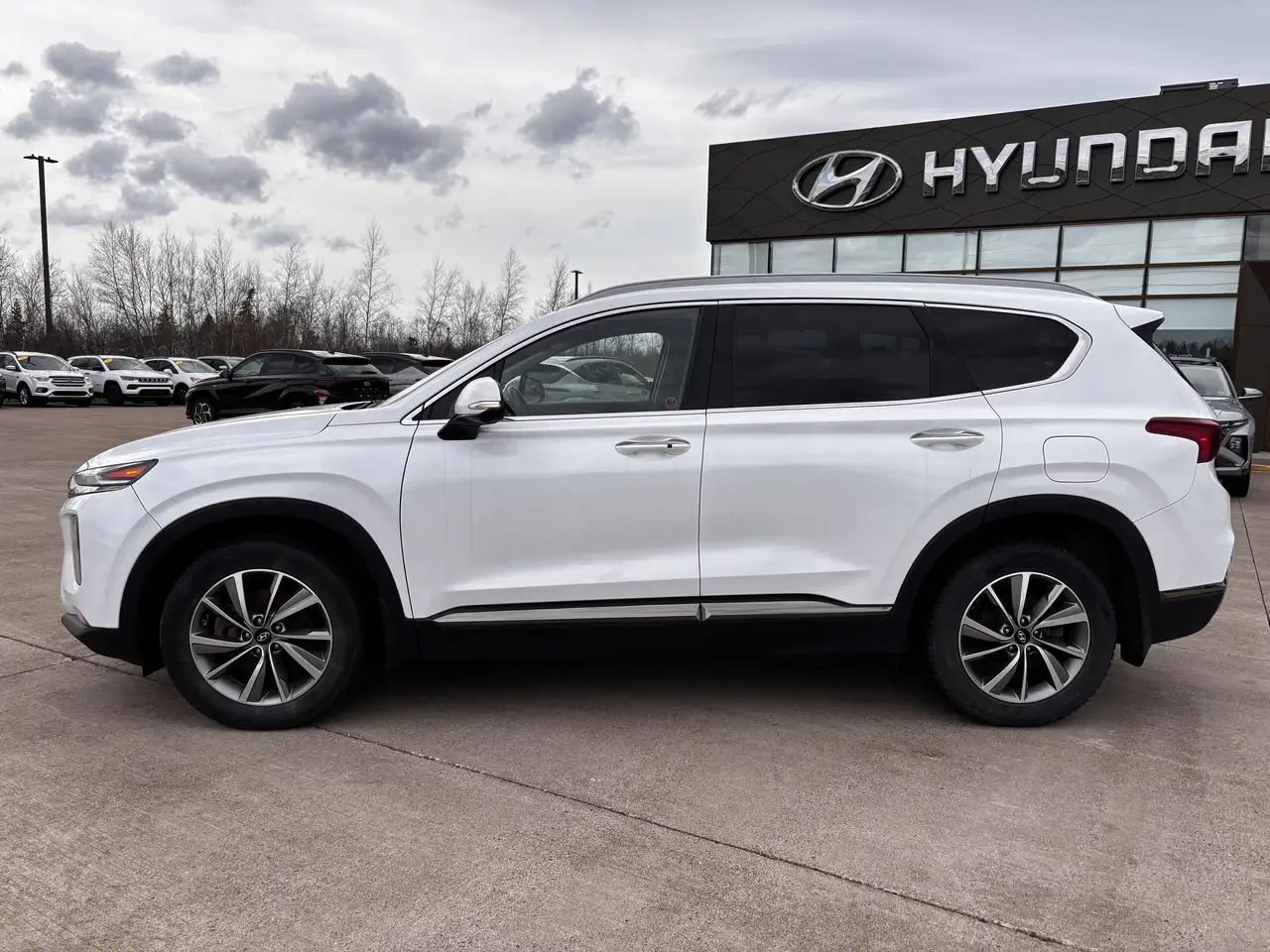 Hyundai SANTA FE снимка Hyundai SANTA FE