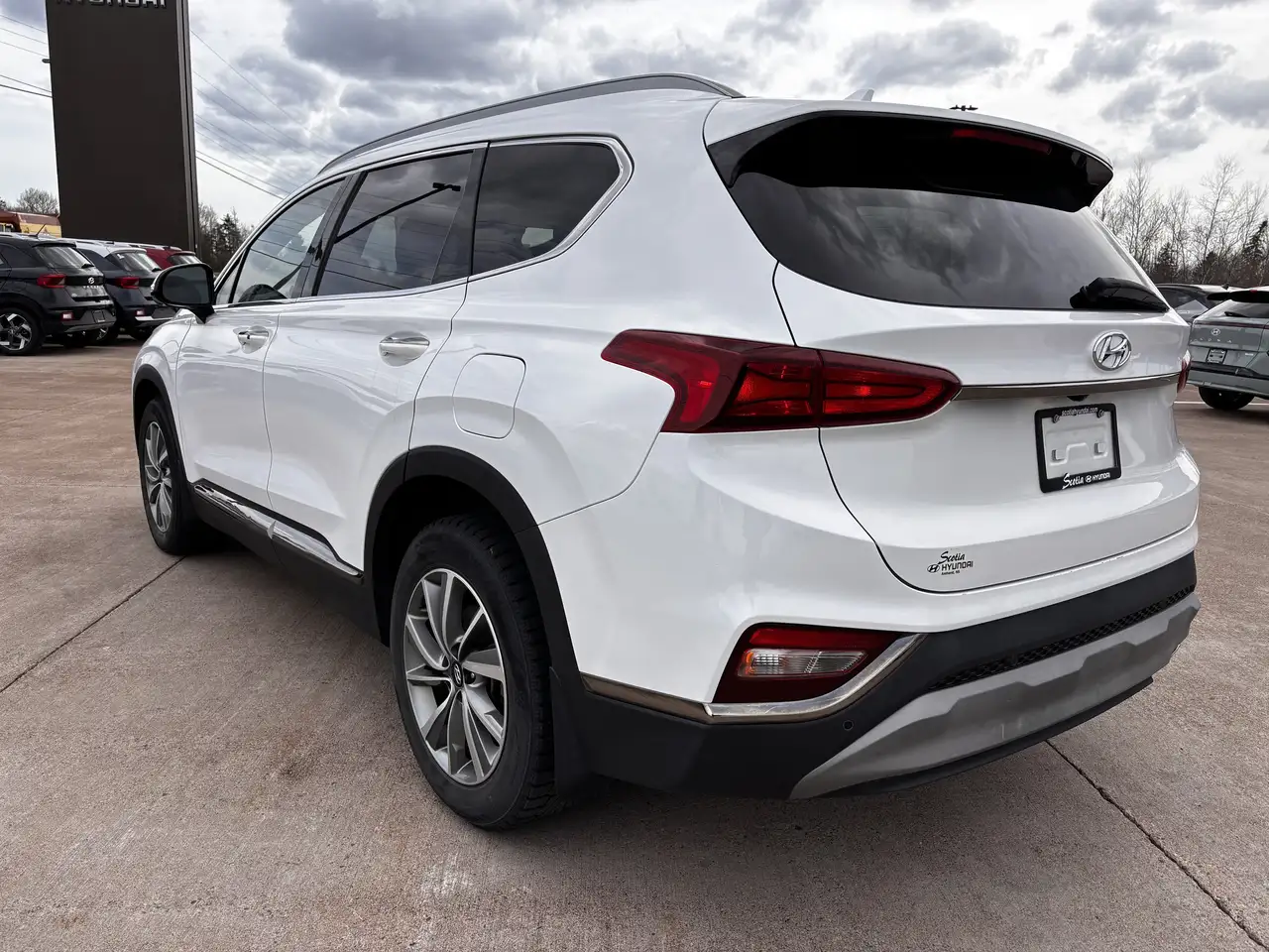 Hyundai SANTA FE снимка Hyundai SANTA FE