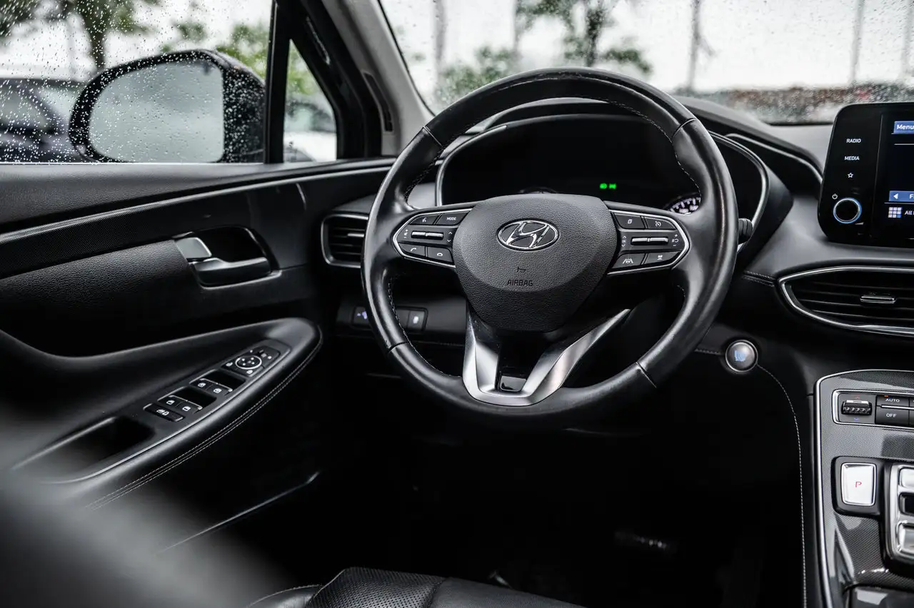 Hyundai SANTA FE photo Hyundai SANTA FE