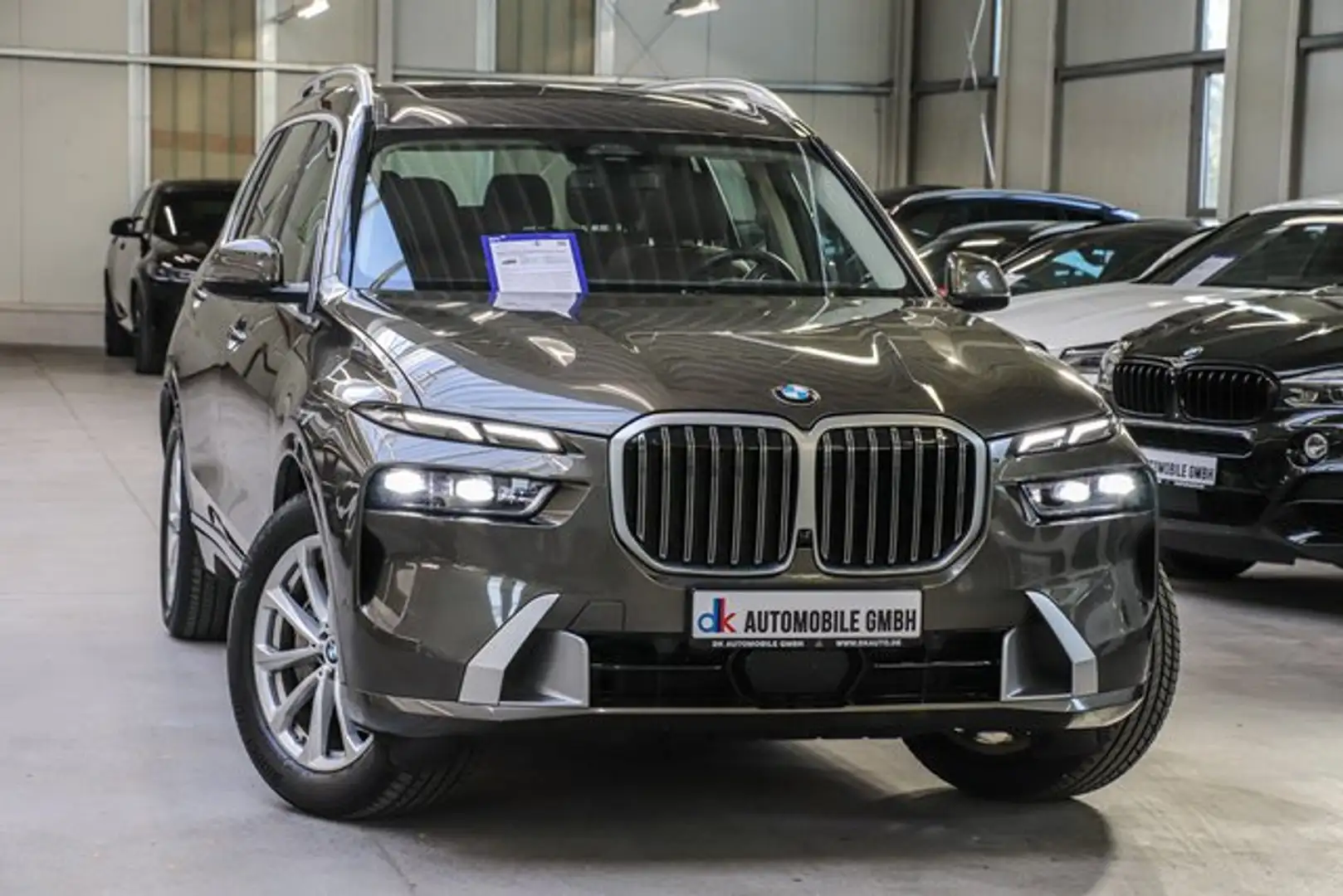 BMW X7 xDrive 40i Sport-Aut/WIDESCREEN/FACELIFT/PANO/ Grau - 2