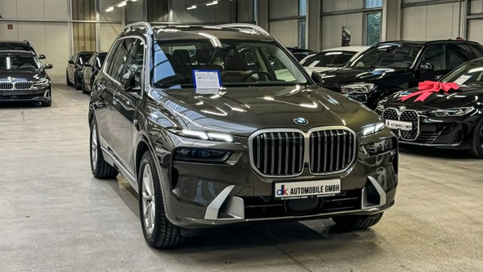 BMW X7 xDrive 40i Sport-Aut/WIDESCREEN/FACELIFT/PANO/ Gris - 2