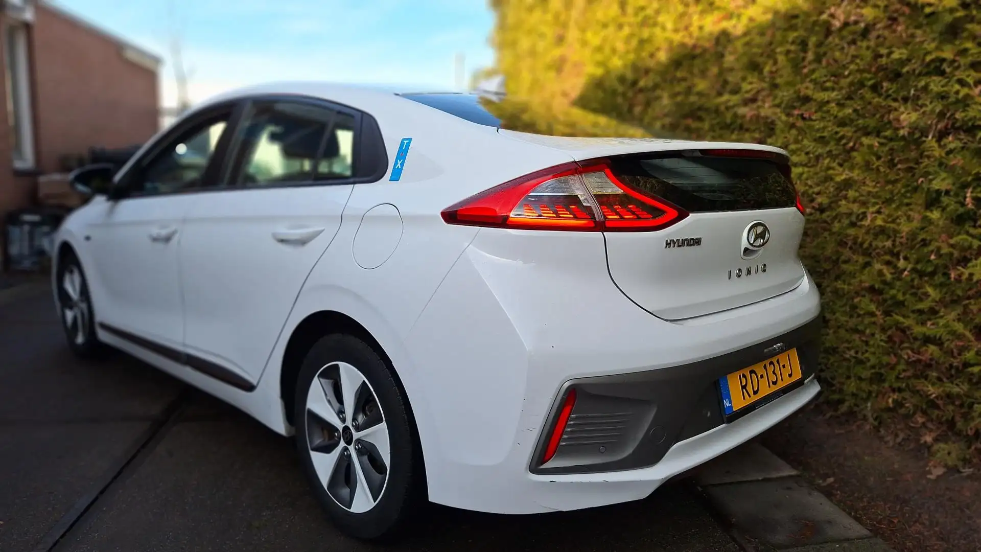 Hyundai IONIQ Comfort EV Blanc - 2