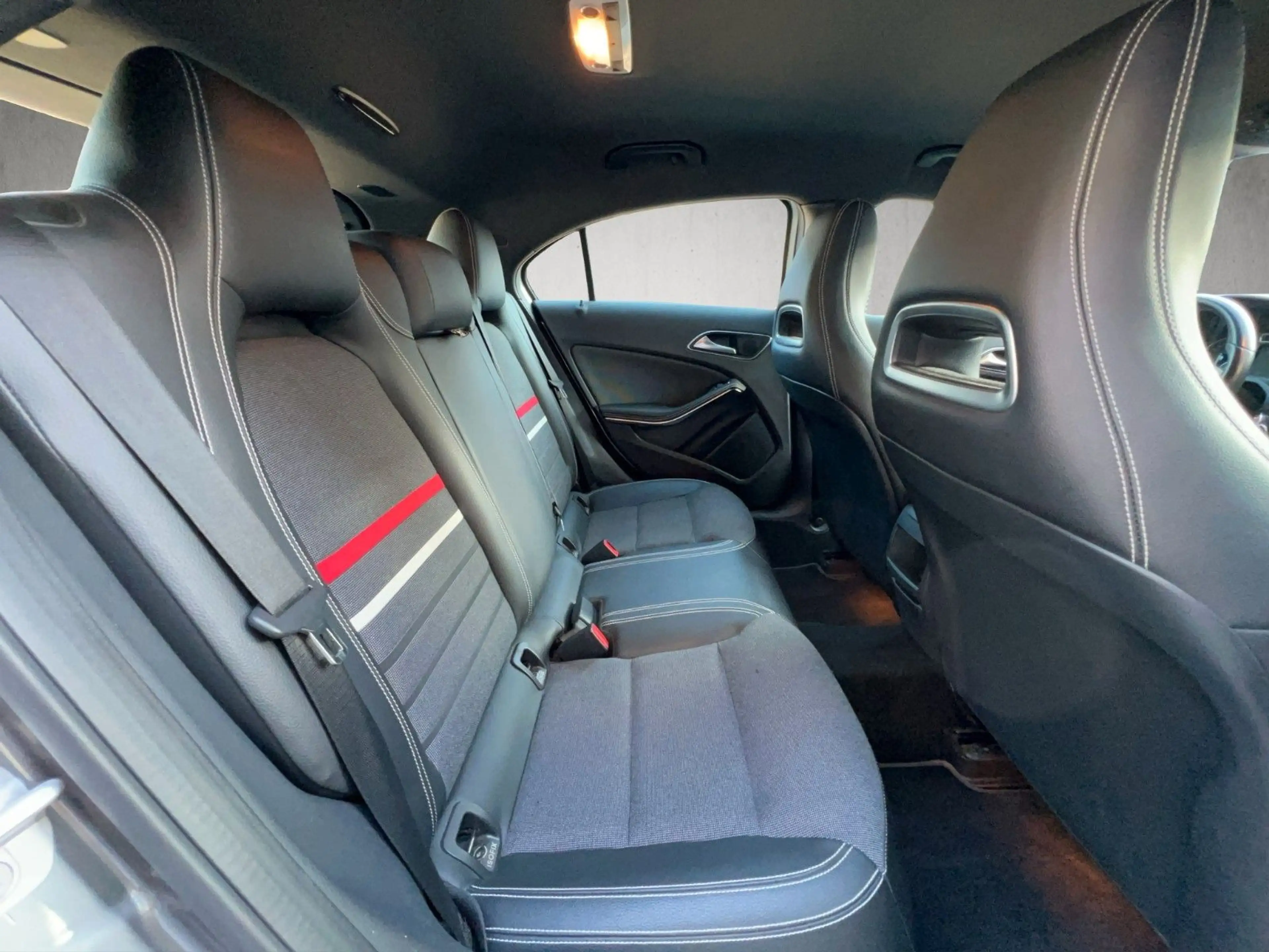 Mercedes-Benz A 180 A A 180 BlueEfficiency*TOP* — photo 10