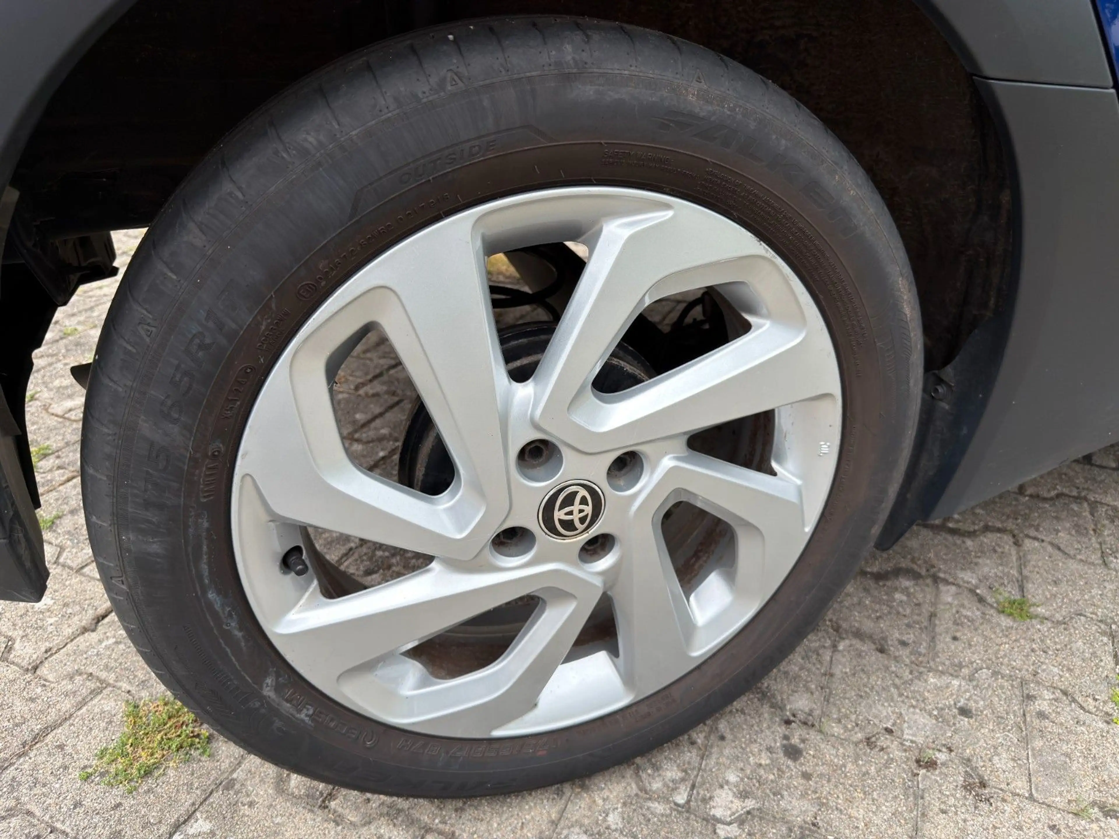 Toyota Aygo X 1.0-l-VVT-i Play / Komfort / Design — photo 17