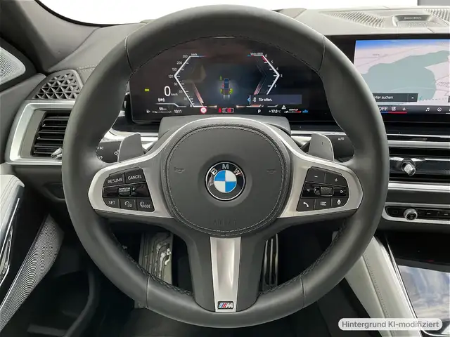 BMW X6 view 12